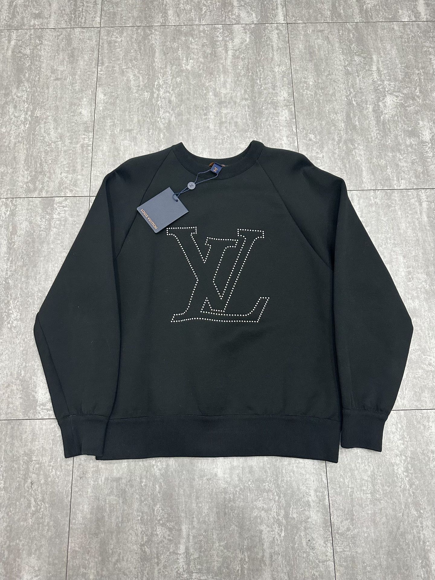 Louis Vuitton Louis Vuitton Retro Black Hoodie XS Women Size XS / US 0-2 / IT 36-38 - 1 Thumbnail