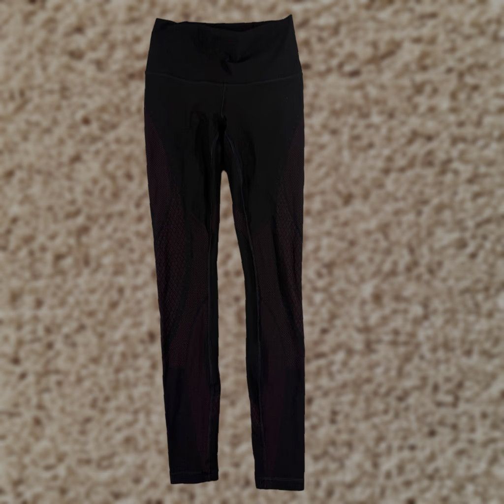 Lululemon Lululemon Pants Women 6 Black Red Mapped Out High-Rise Tight 28" Training Size 28" / US 6 / IT 42 - 1 Thumbnail