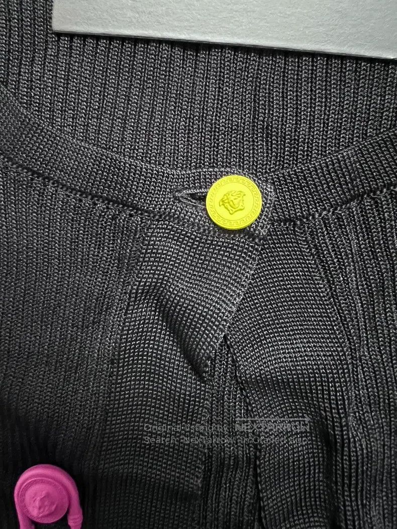 Versace Versace Knitted cardigan Size S / US 4 / IT 40 - 5 Thumbnail