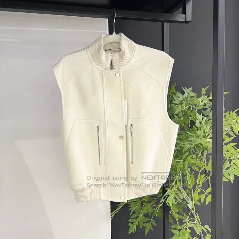 Hermes Hermes Ladies cashmere jacket Size S / US 4 / IT 40 - 1 Thumbnail