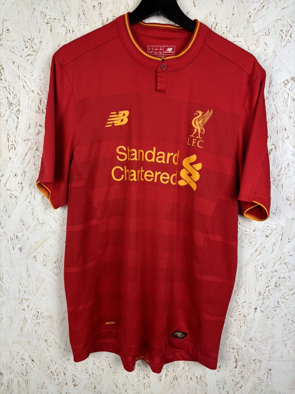 New Balance New Balance Liverpool FC 2016/17 Home Kit Soccer Jersey Red Size US L / EU 52-54 / 3 - 1 Thumbnail