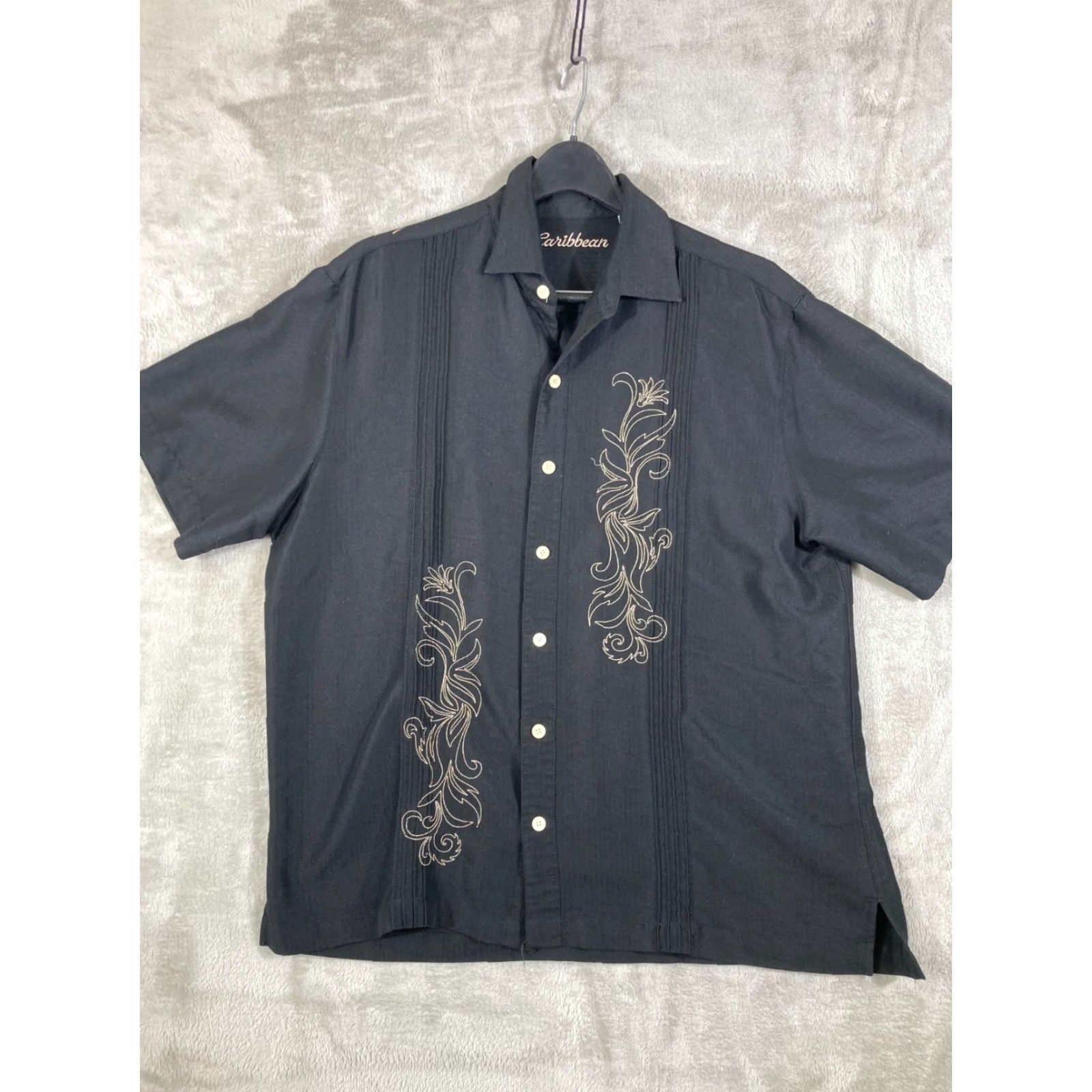 Vintage Caribbean Shirt Mens Large Black Embroidered Short Sleeve Button-Up Guayabera Beach Hawaiian Casual Shirt Size US L / EU 52-54 / 3 - 3 Thumbnail