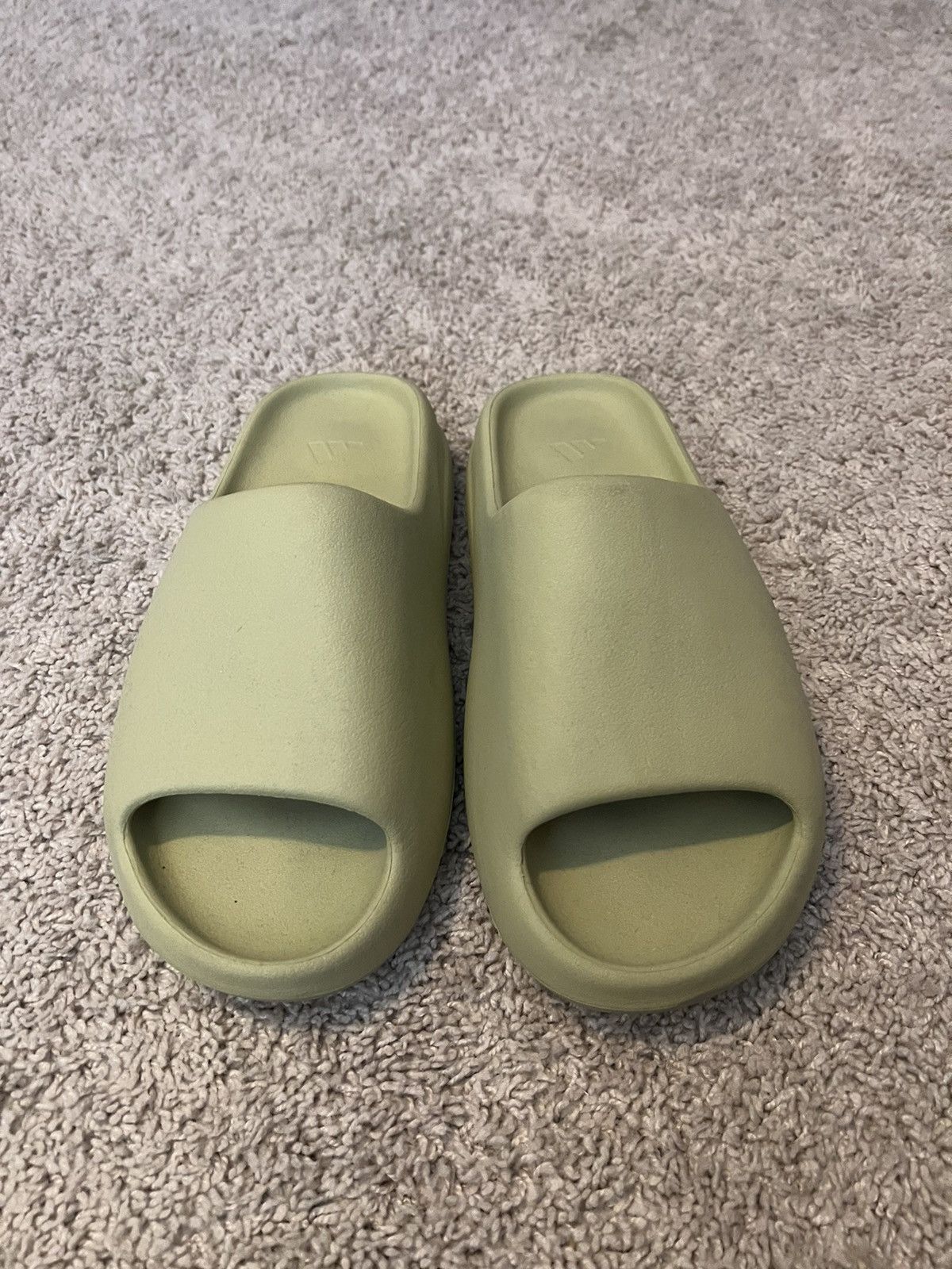 Yeezy Yeezy Slide Resin Size US 12 / EU 45 - 2 Thumbnail