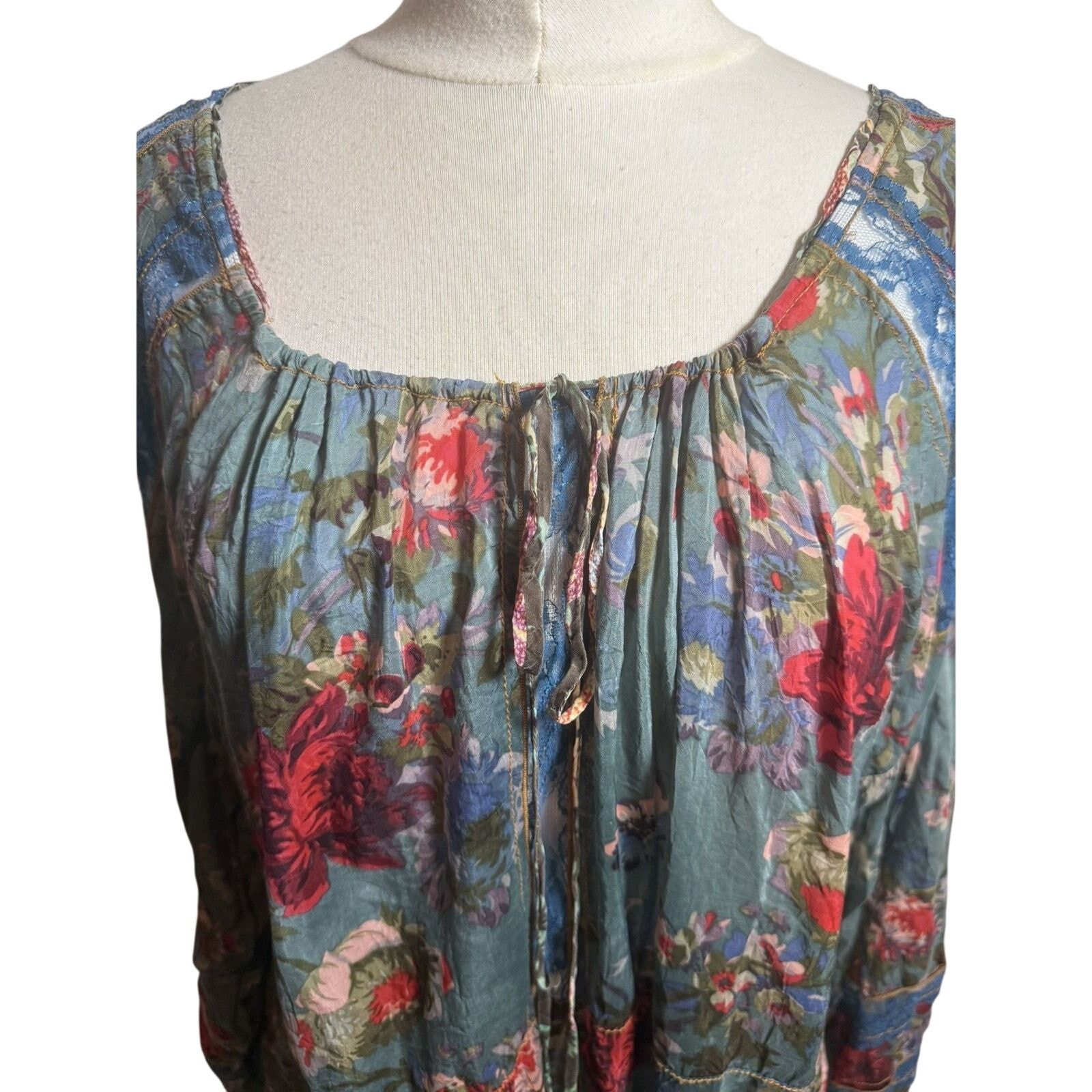 Johnny Was Multi Color Silk Long Sleeve Tunic with Lace Trim Size XL / US 12-14 / IT 48-50 - 2 Thumbnail