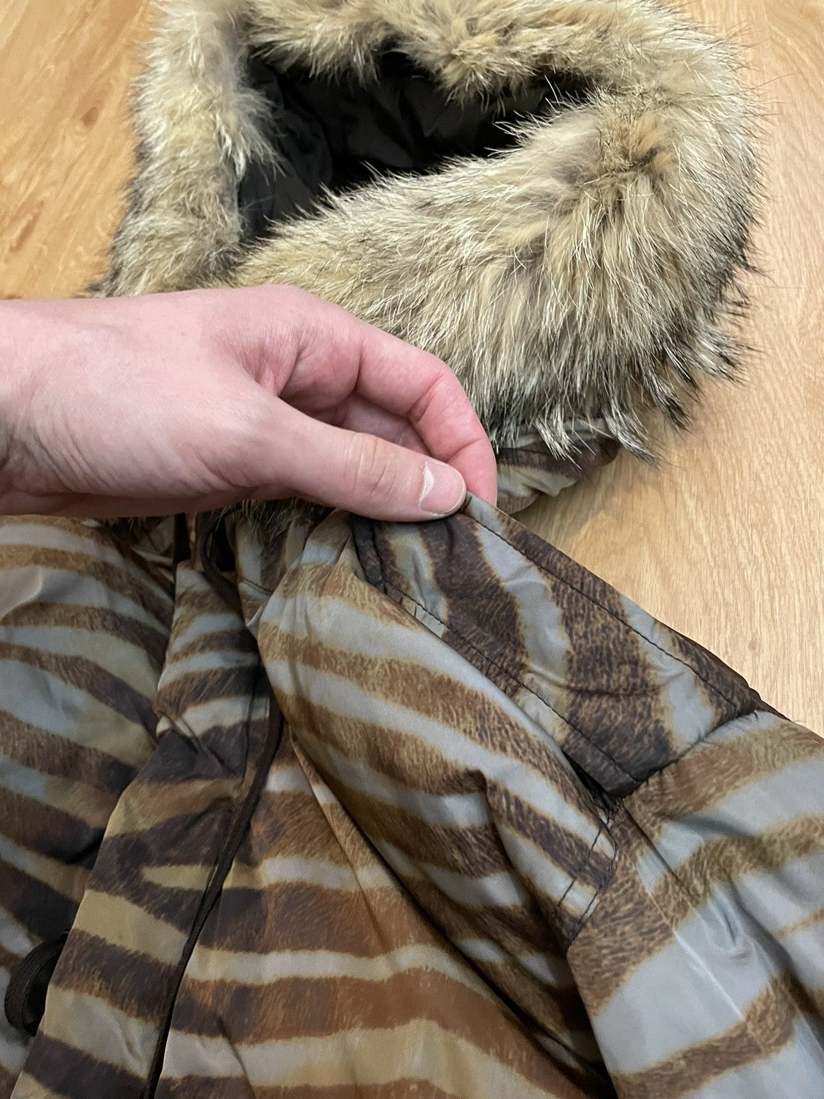 Jean Paul Gaultier Jean Paul Gaultier Ready to Wear FW08 down fur Runway coat Size M / US 6-8 / IT 42-44 - 5 Thumbnail