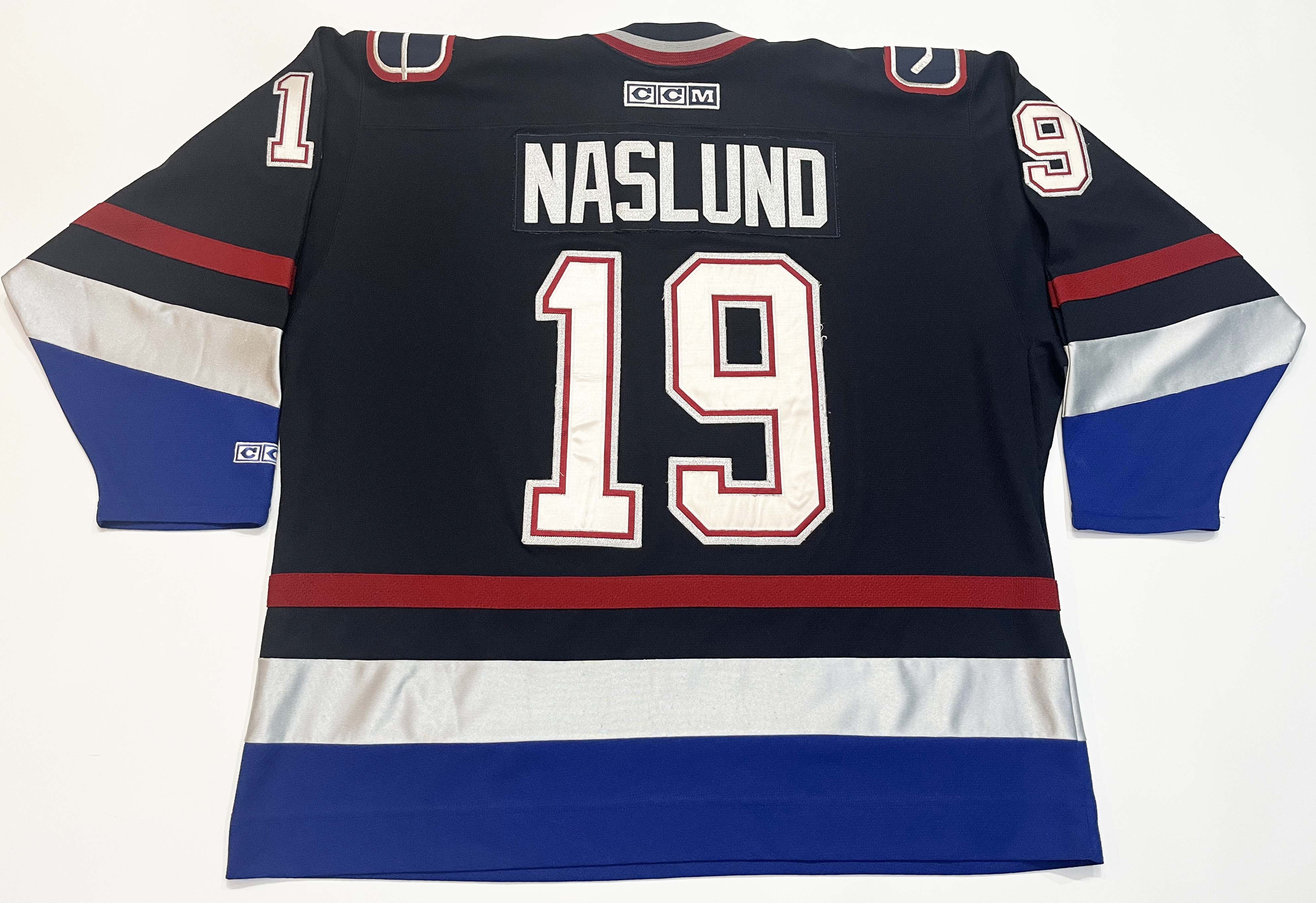 Ccm CCM Vancouver Canucks NASLUND #19 NHL Hockey Jersey Size US XXL / EU 58 / 5 - 4 Thumbnail