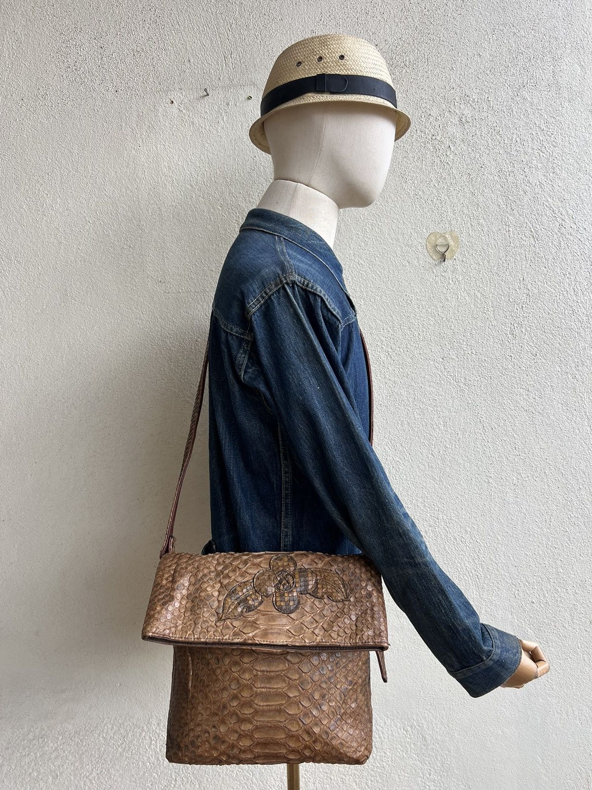 Leather Vintage Unknown Japan Brand Patina Python Skin Leather Bag Size ONE SIZE - 2 Thumbnail