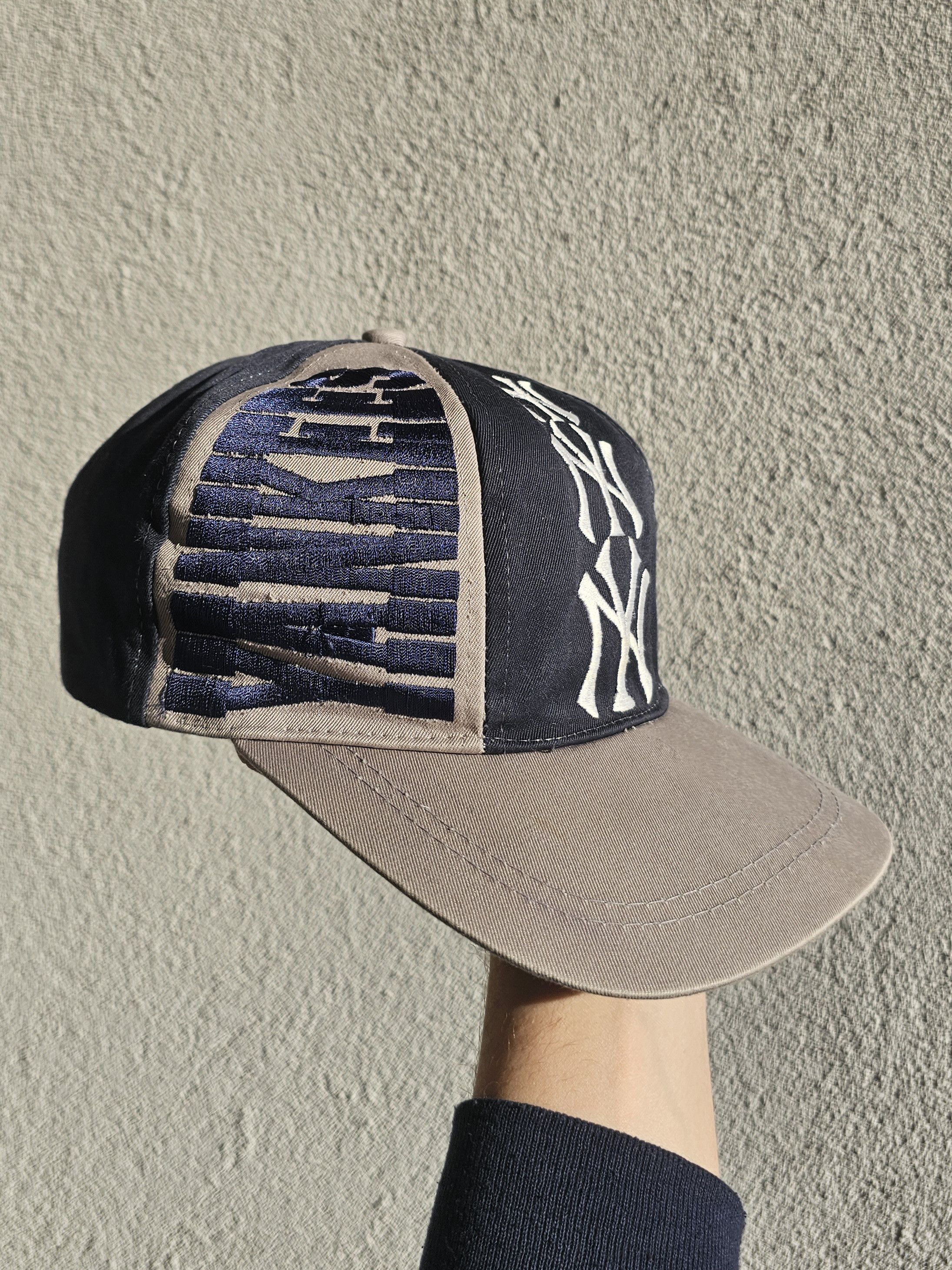 New York Yankees NY Yankees Vintage Big Logo Hat Size ONE SIZE - 3 Thumbnail