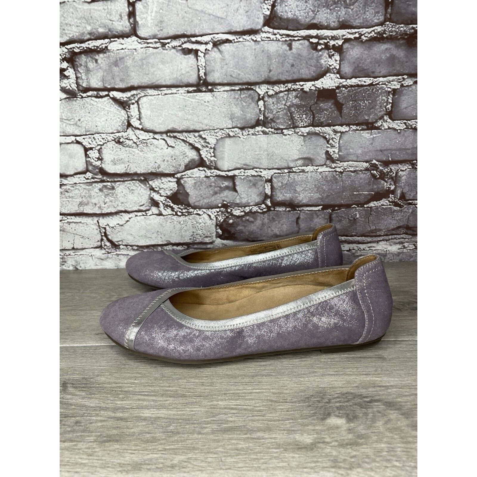 Other Vionic Caroll Metallic Shimmer Pewter Purple Leather Flats W Size US 9.5 / IT 39.5 - 11 Thumbnail