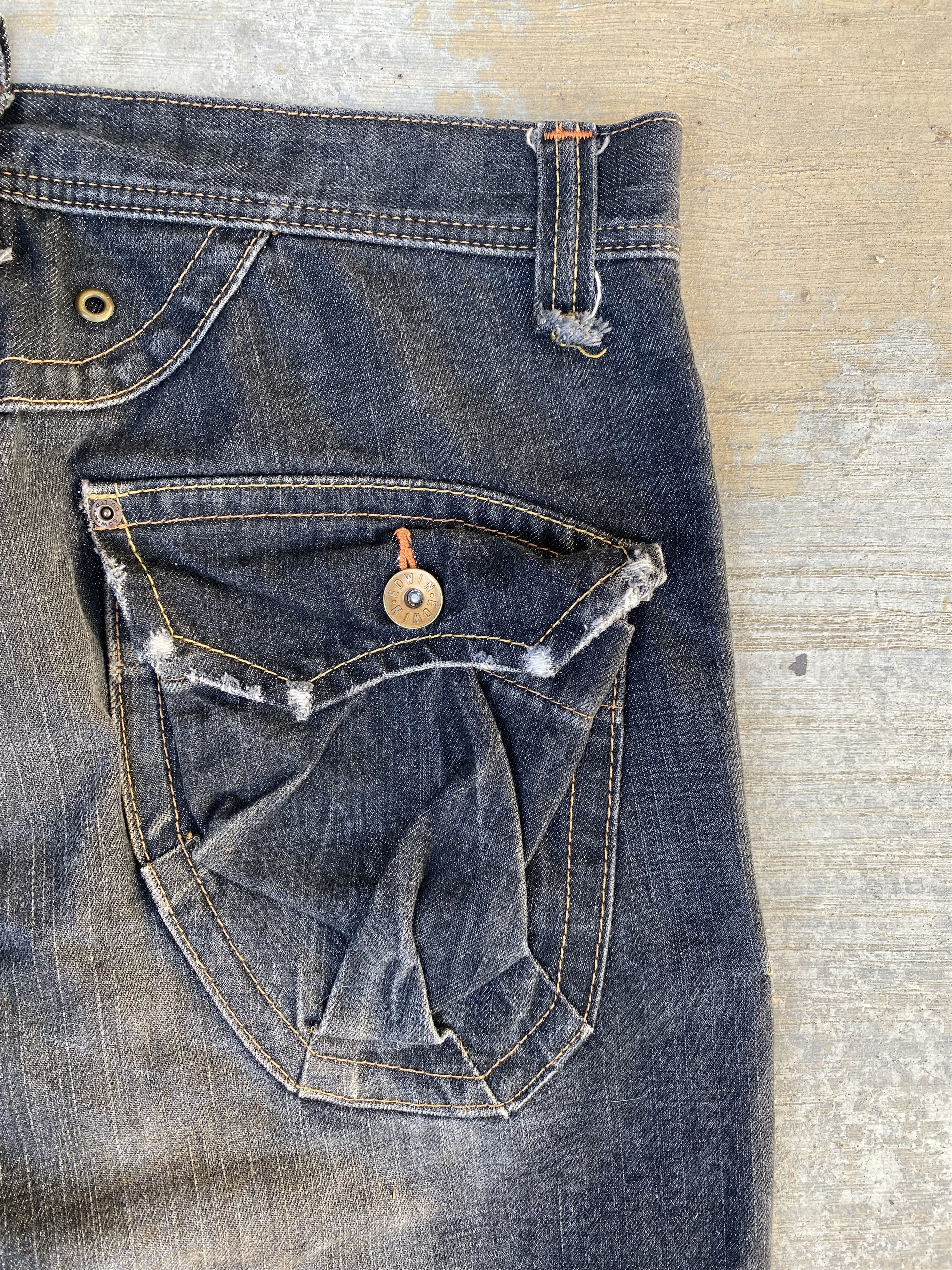 Edwin Vintage edwin bondage flare jeans Size US 33 - 9 Thumbnail
