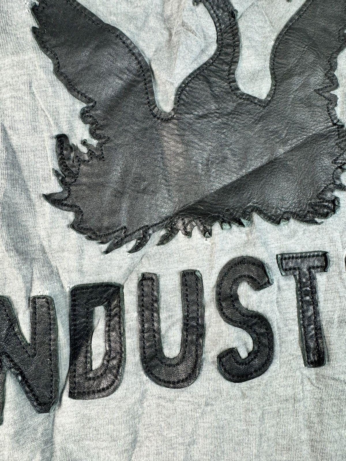 Diesel Vintage Y2K Diesel Leather patches Logo T-shirt Size US L / EU 52-54 / 3 - 6 Thumbnail