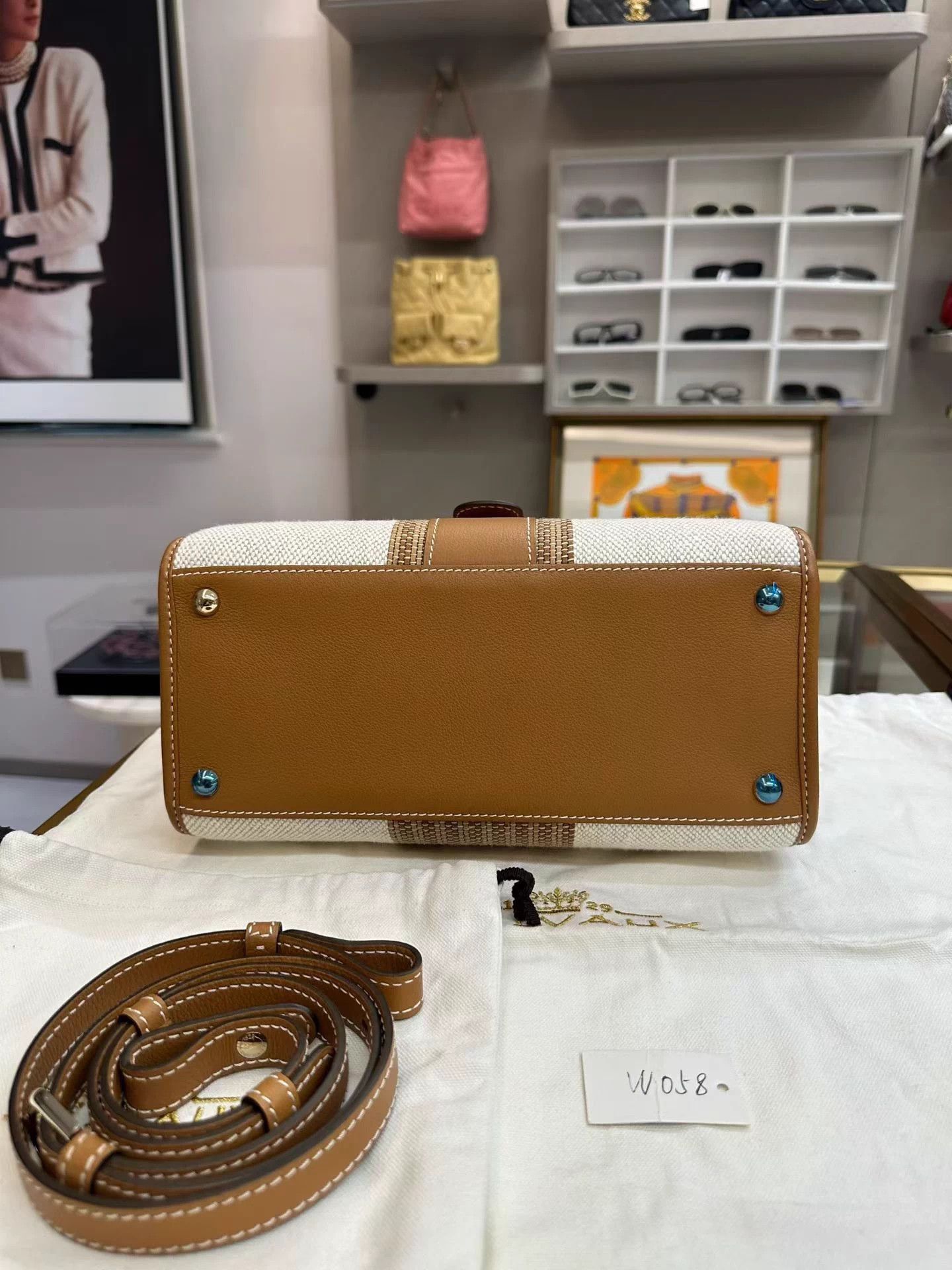 Delvaux Delvaux Brilliant Canvas Caramel Shoulder Crossbody Unused Size ONE SIZE - 7 Thumbnail