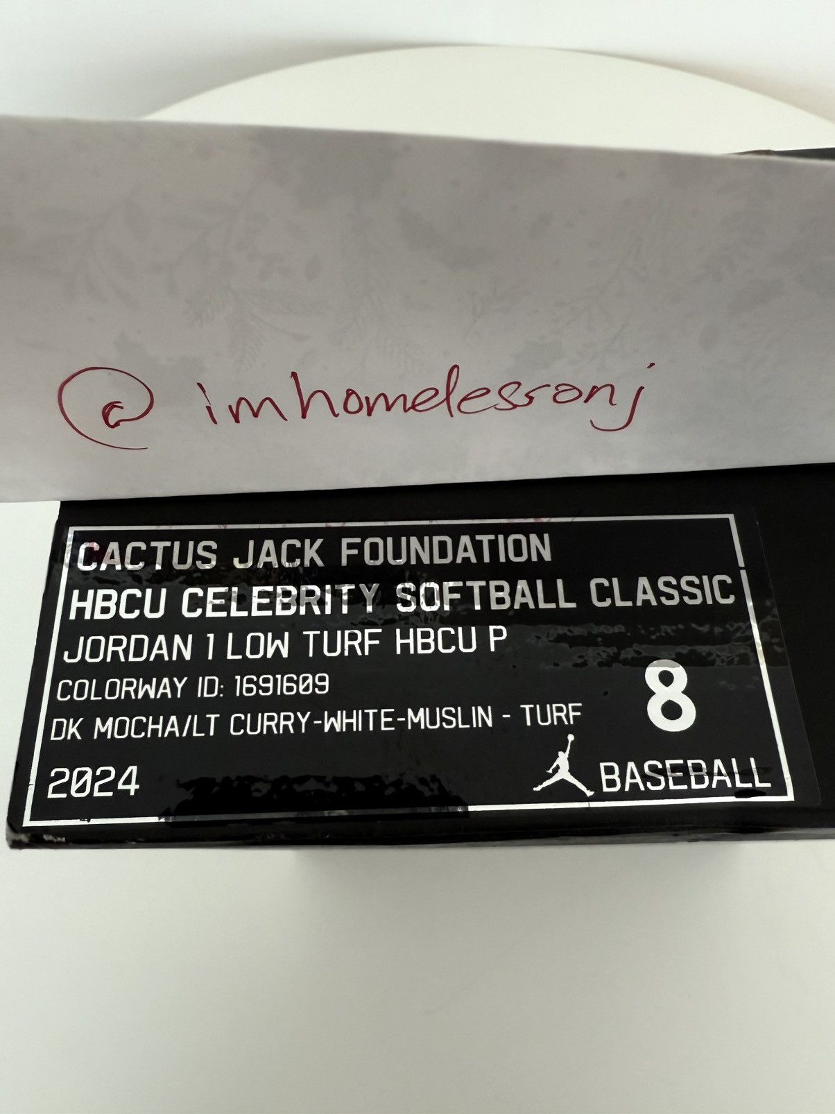Jordan Brand × Travis Scott Travis Scott x Air Jordan 1 Low Turf "Reverse Mocha" Sample Size US 8 / EU 41 - 7 Thumbnail