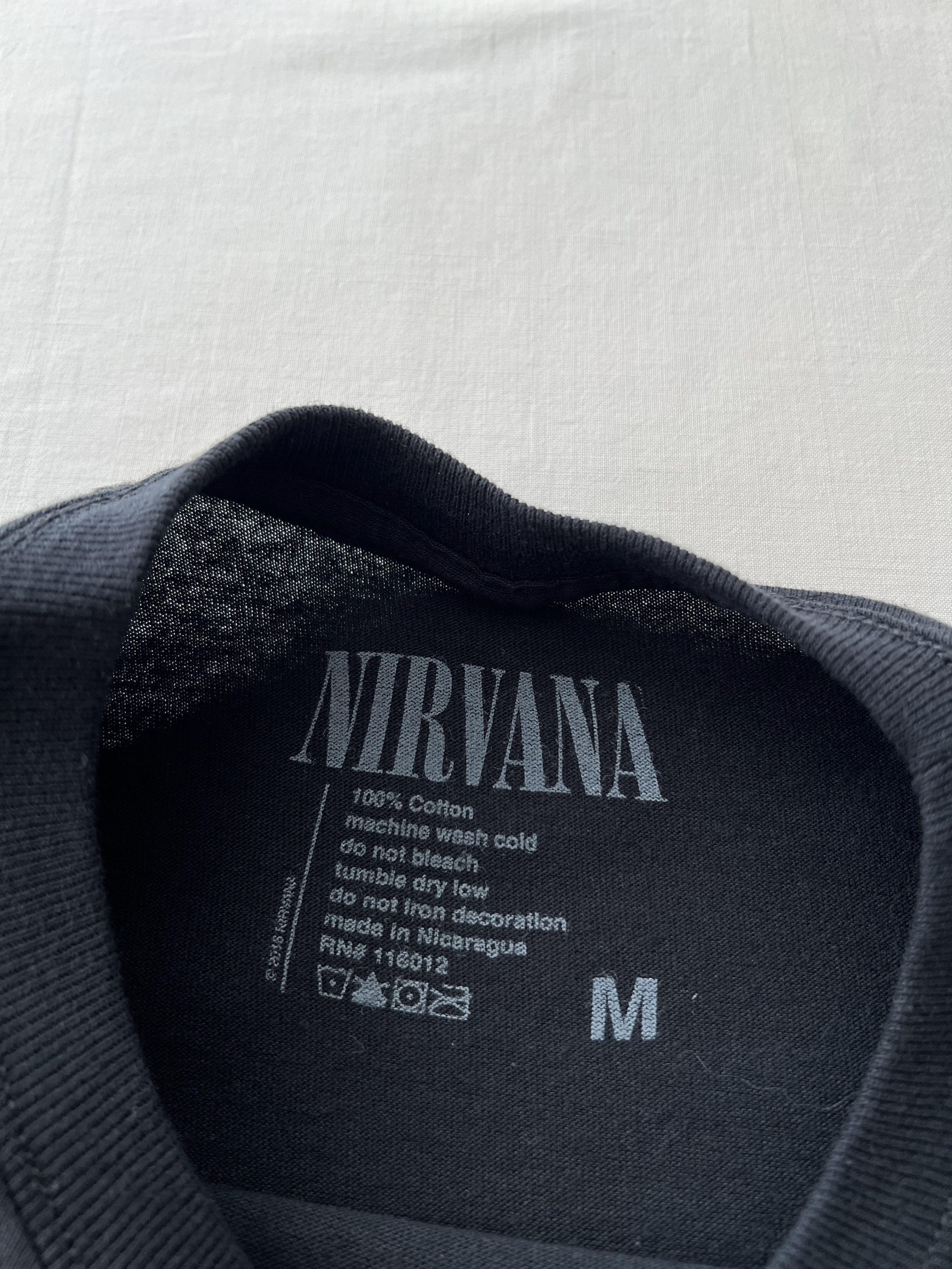 Band Tees Vintage 2016 Nirvana Kurt Cobain Grunge Long Sleeve T-shirt Size US M / EU 48-50 / 2 - 10 Thumbnail