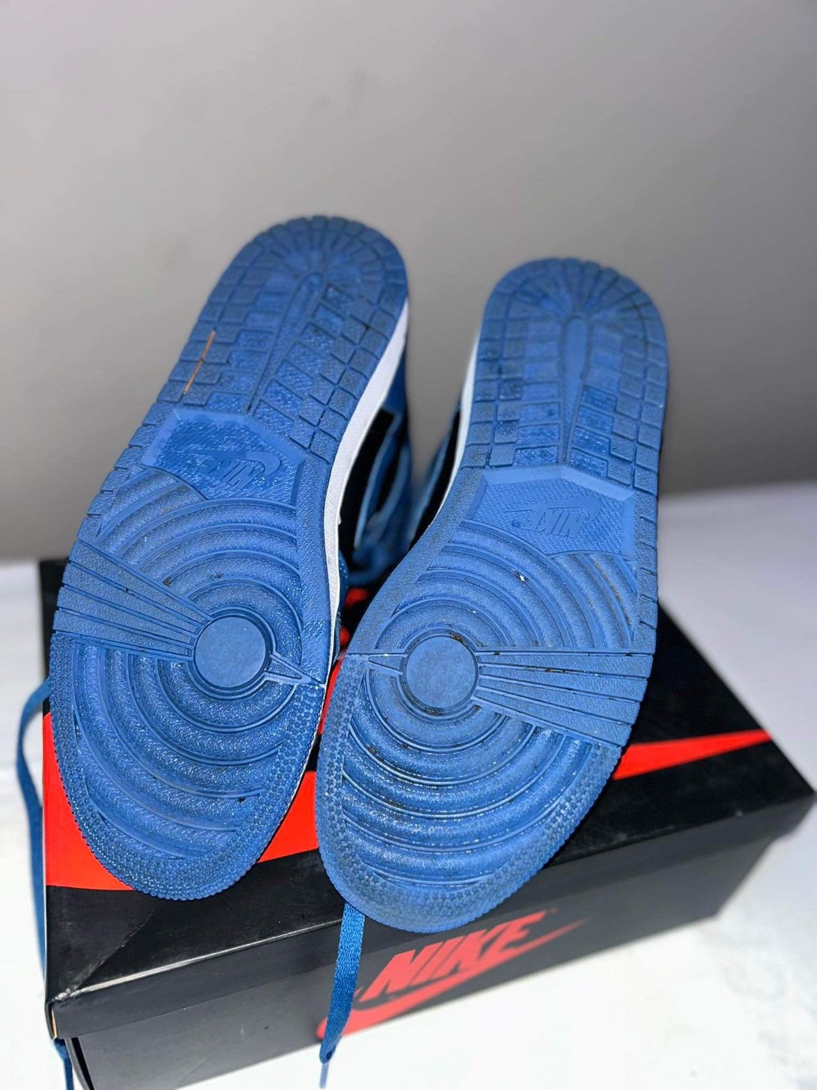 Jordan Brand × Nike Jordan 1 High Marina blue Size US 9 / EU 42 - 5 Thumbnail