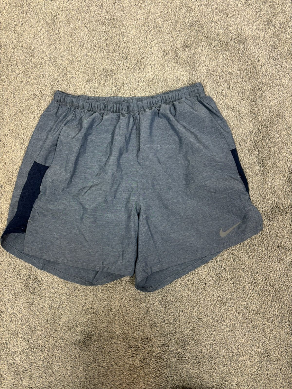 Nike Nike Challenger Running Shorts Mens Small Blue Swoosh Logo Size US 30 / EU 46 - 1 Thumbnail