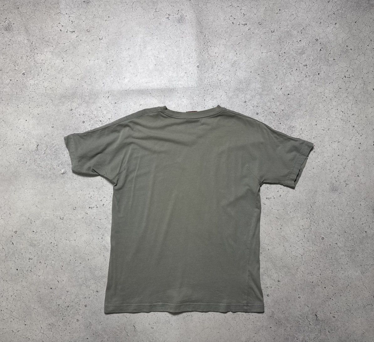 Oakley Oakley Vintage 90’s Monogram Center Swoosh T-Shirt Size US M / EU 48-50 / 2 - 13 Thumbnail