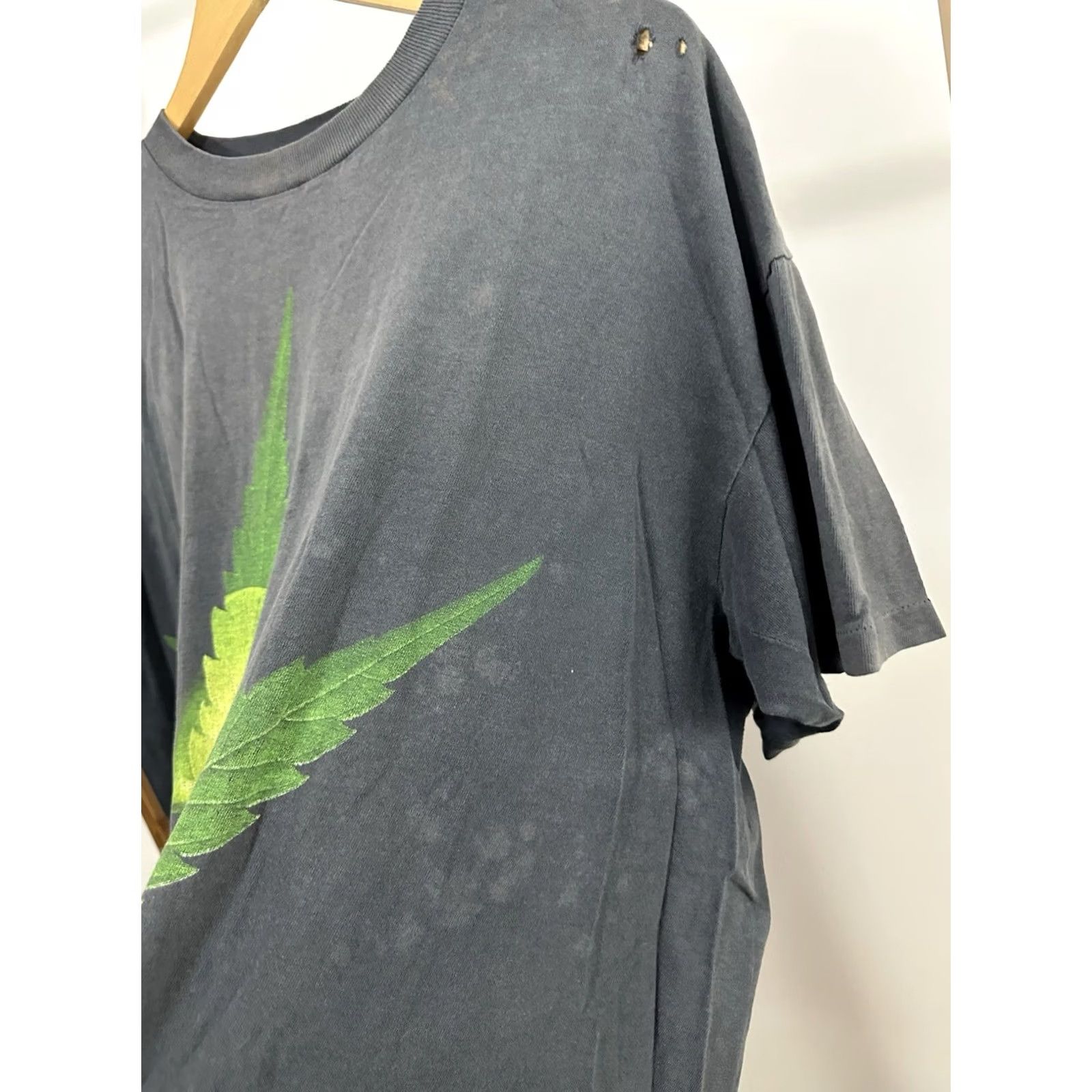 Vintage VTG 90s Weed Marijuana Chronic Skull Gradient Sun Faded Wild Oats T-Shirt XL Men Black Size US XL / EU 56 / 4 - 5 Thumbnail