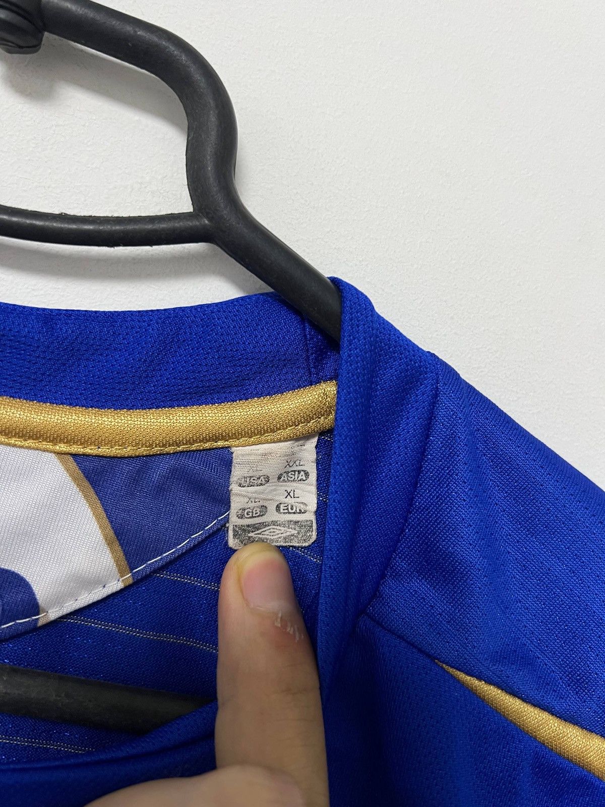 Umbro Chelsea 2005/2006 Home John Terry Jersey Umbro Football XL Size US XL / EU 56 / 4 - 13 Thumbnail