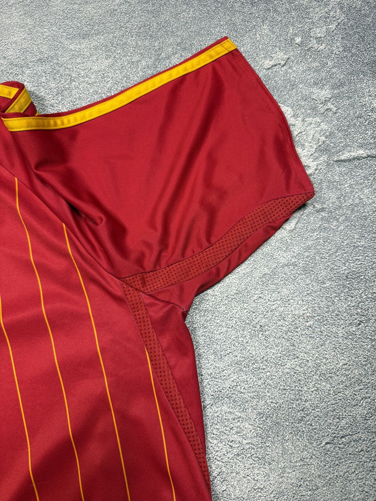 Adidas Vintage Adidas Spain Football Soccer Jersey Size US L / EU 52-54 / 3 - 12 Thumbnail