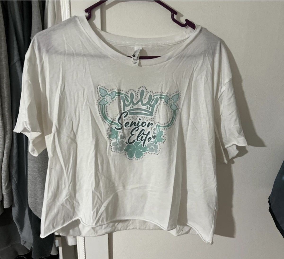 Next Level Apparel Next Level Apparel Cream Graphic Crop T-Shirt Size XXL / US 16-18 / IT 52-54 - 1 Thumbnail