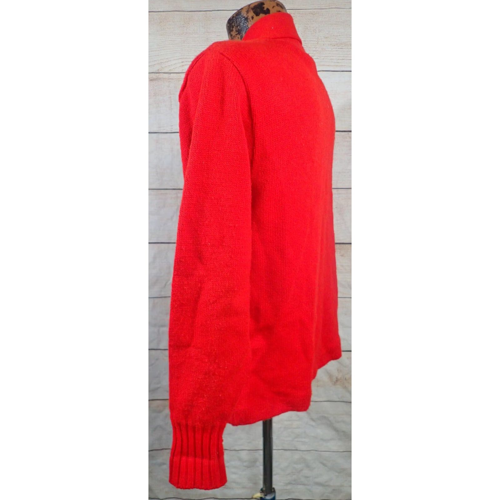Vintage VINTAGE Tennessee American 60s Red Letterman Sweater Cardigan Adult Medium GF Football Mens Size US L / EU 52-54 / 3 - 3 Thumbnail