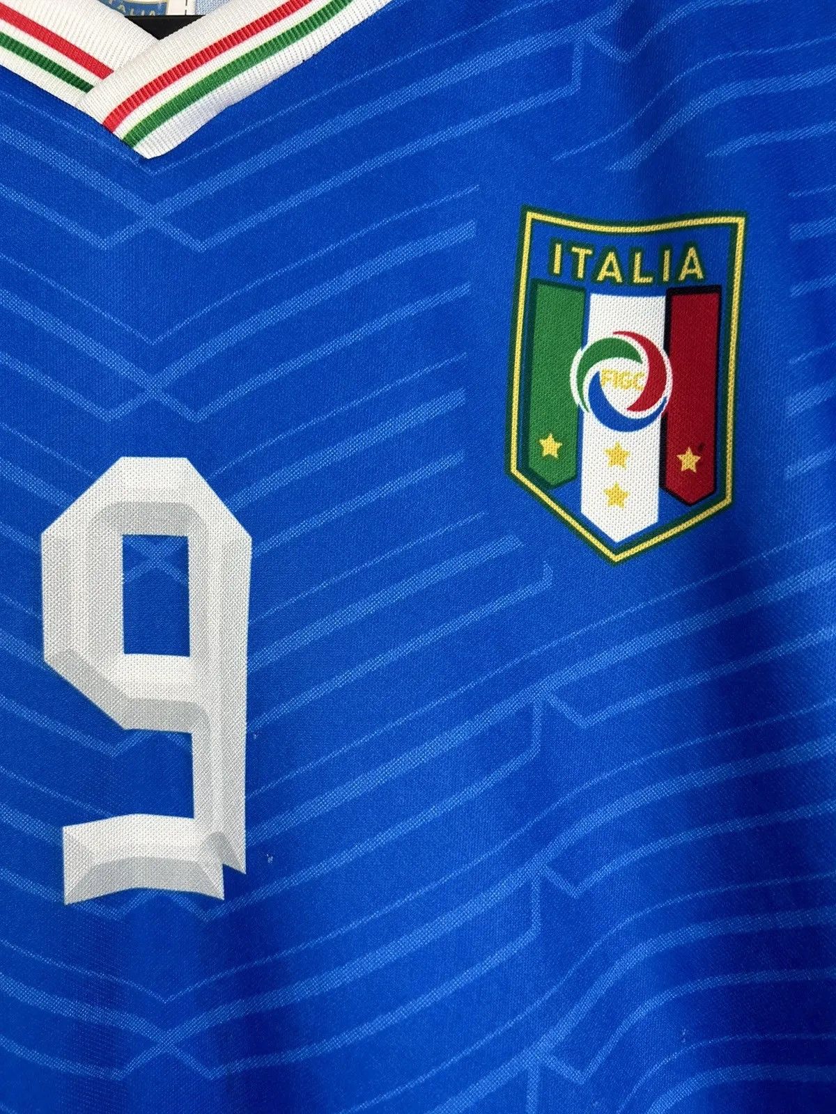 Vintage Vintage Italy National Team #9 Balotelli Licensed Jersey Size US S / EU 44-46 / 1 - 6 Thumbnail