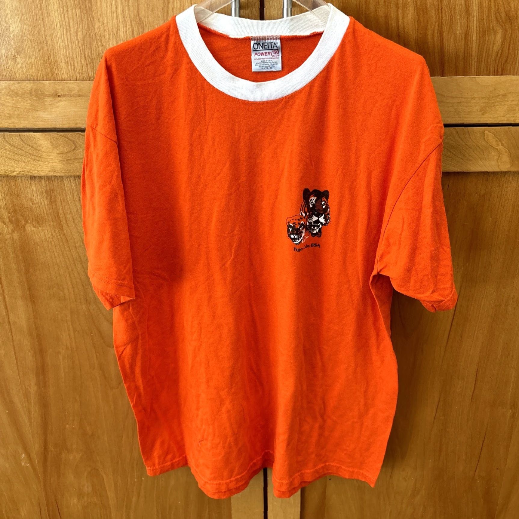 Vintage VINTAGE Oneita Power Tiger Cubs BSA Tee Shirt Men XL Cotton Blend Stretch Shirt 90s Cubs Tiger Cubs BSA Graphic Print Mens XL Orange Size US XL / EU 56 / 4 - 2 Thumbnail