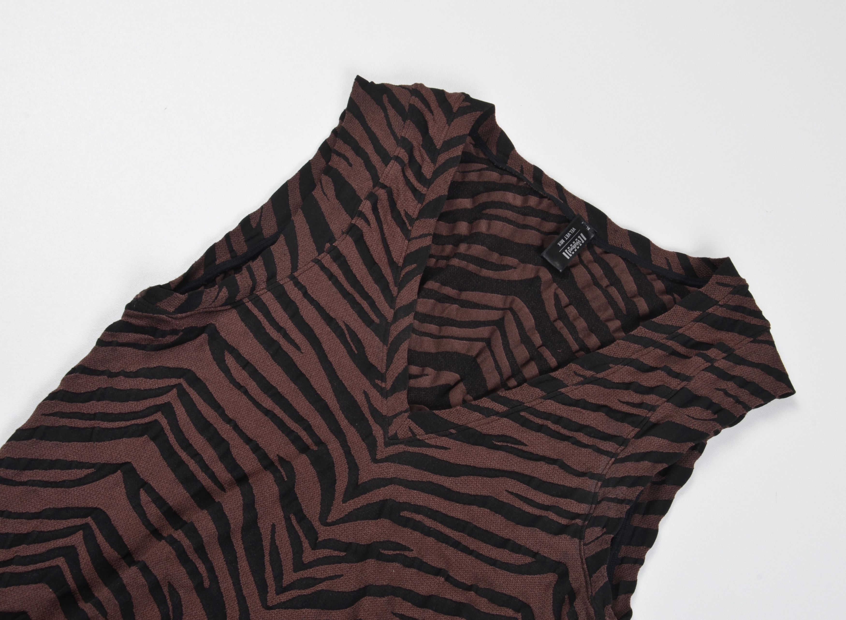Wolford Wolford Velvet Mix Zebra Print V-Neck Tank Top Size M / US 6-8 / IT 42-44 - 4 Thumbnail