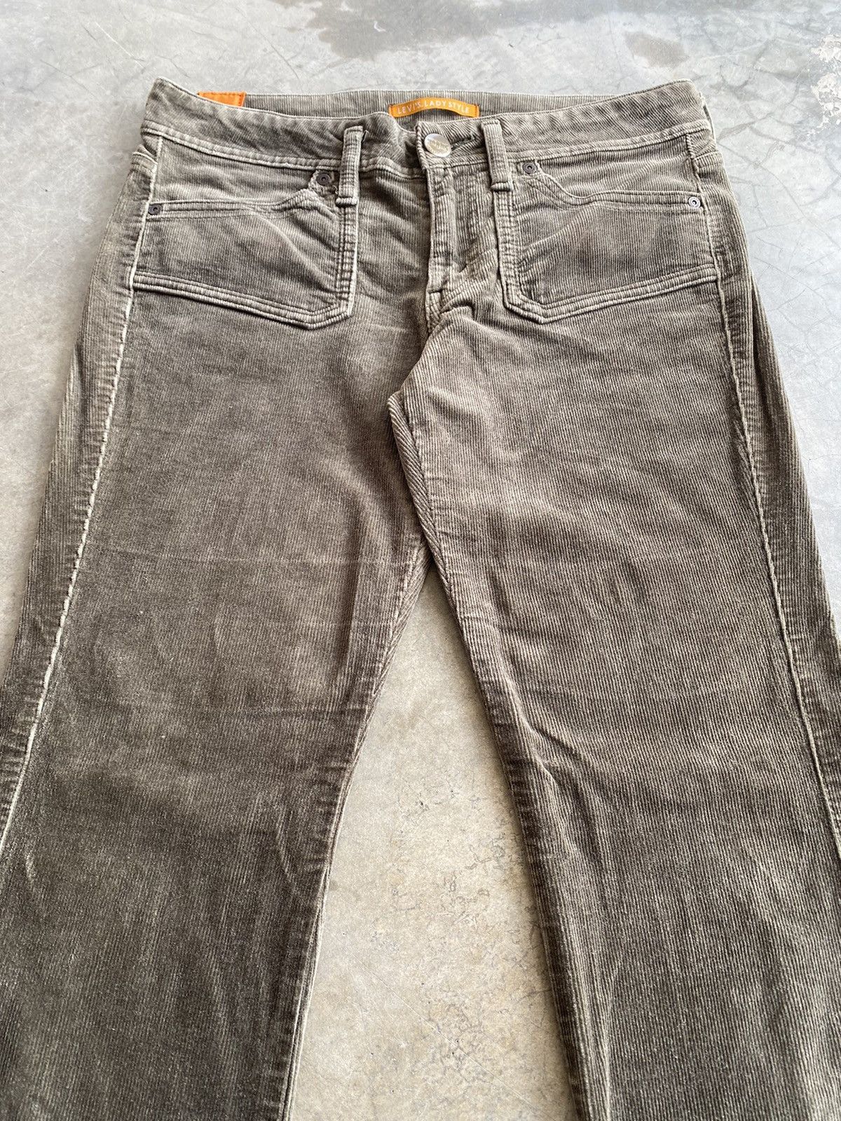Chocolate × Levi's × Vintage Flare Levis Corduroy Brown Army Chocolate p172 Size 31" - 9 Thumbnail