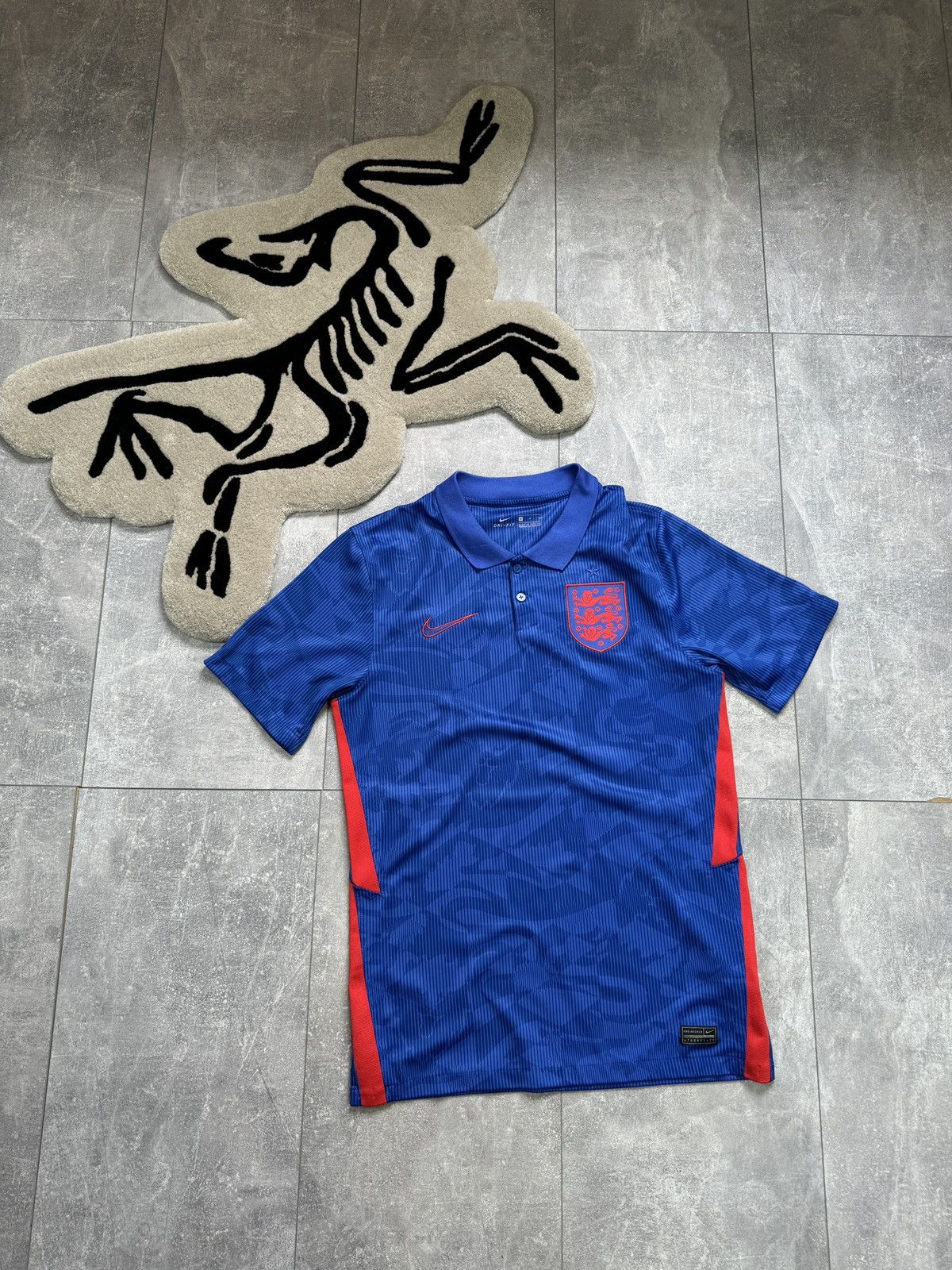Nike Mens Vintage Nike England National Team T-shirt jersey Size US S / EU 44-46 / 1 - 11 Thumbnail