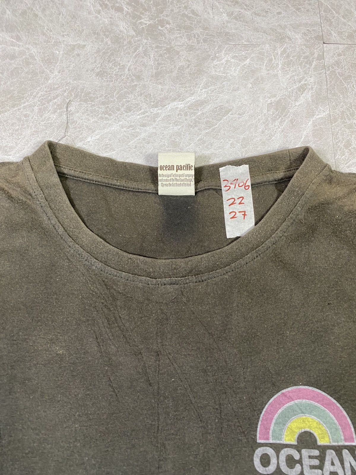 Ocean Pacific Vintage ocean pasific big logo volkwagen sunset size L Size US L / EU 52-54 / 3 - 9 Thumbnail