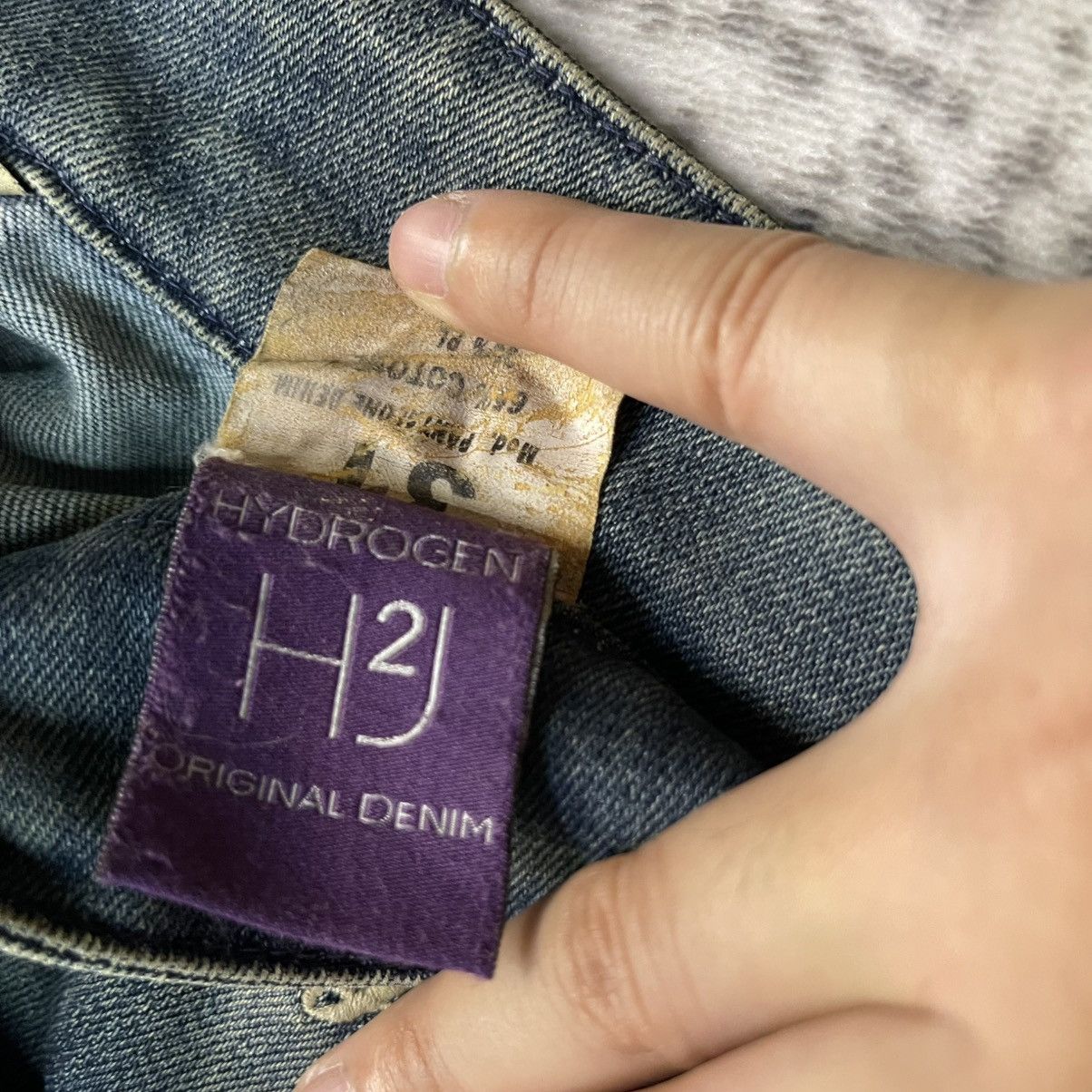Mastermind Japan × Roen Hydrogen Japan Embroidered Skull Mud Wash Distressed Jeans Size US 31 - 19 Thumbnail