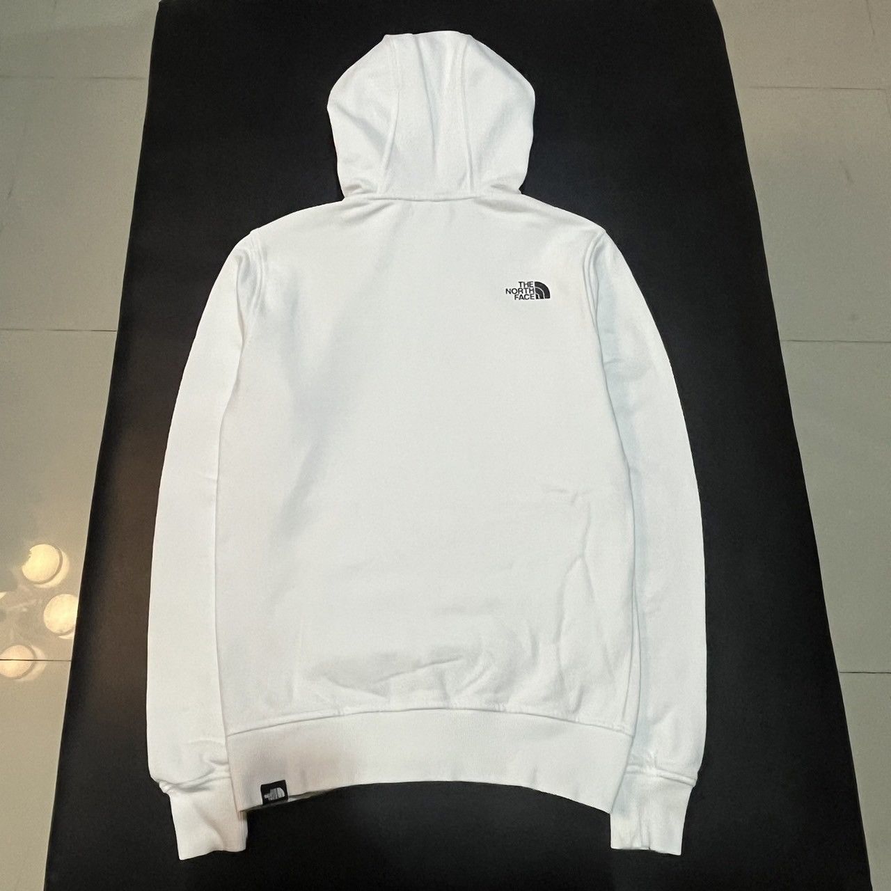 The North Face The North Face White Hoodie Size US S / EU 44-46 / 1 - 3 Thumbnail
