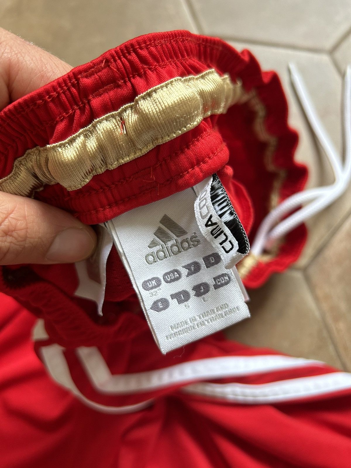 Vintage VINTAGE LIVERPOOL FC SHORTS Size US 32 / EU 48 - 6 Thumbnail