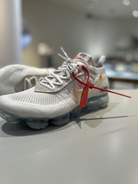 Vapormax off hotsell white grailed