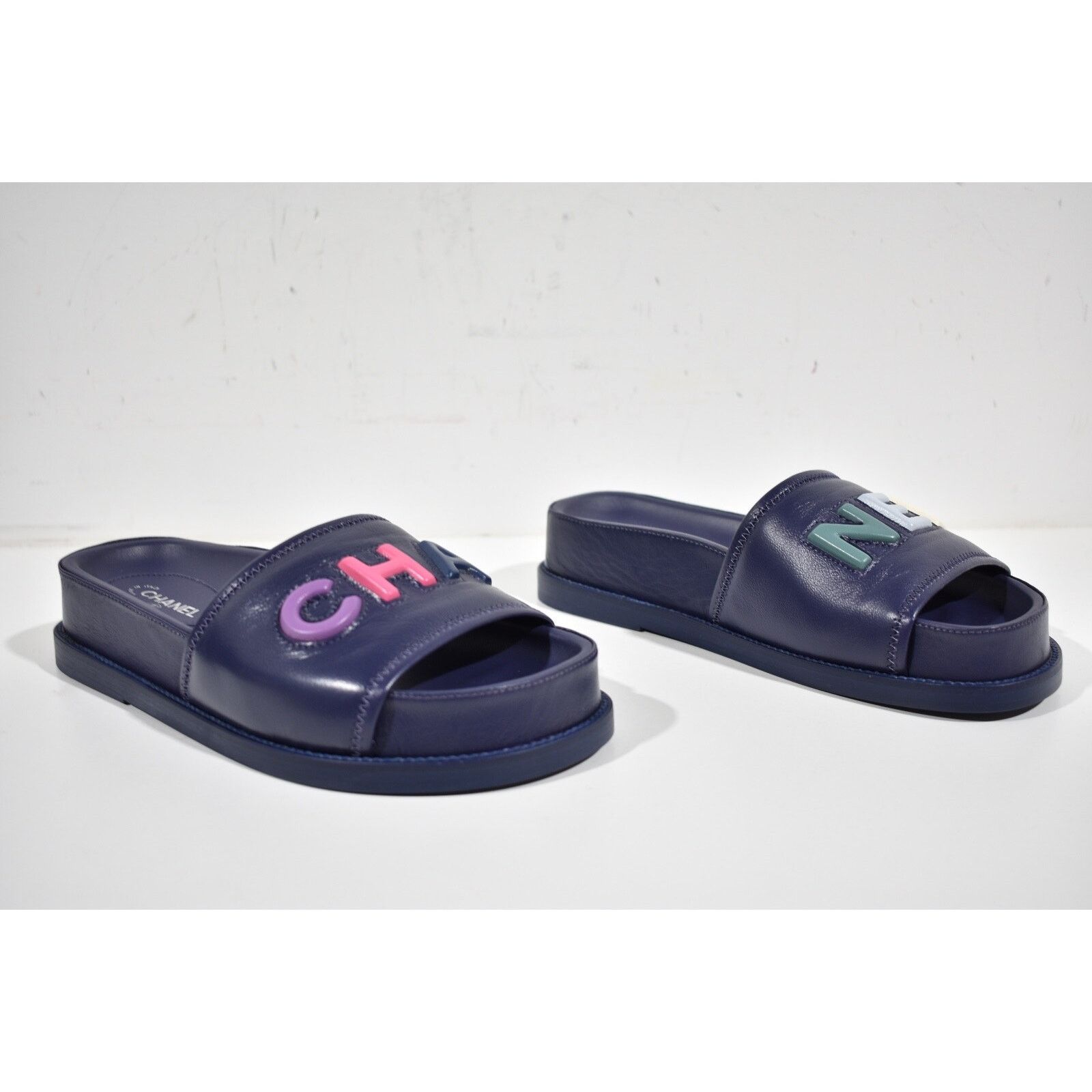 Chanel Chanel 22S Blue Lambskin Multicolor CHANEL Letter Logo Size US 7.5 / IT 37.5 - 5 Thumbnail