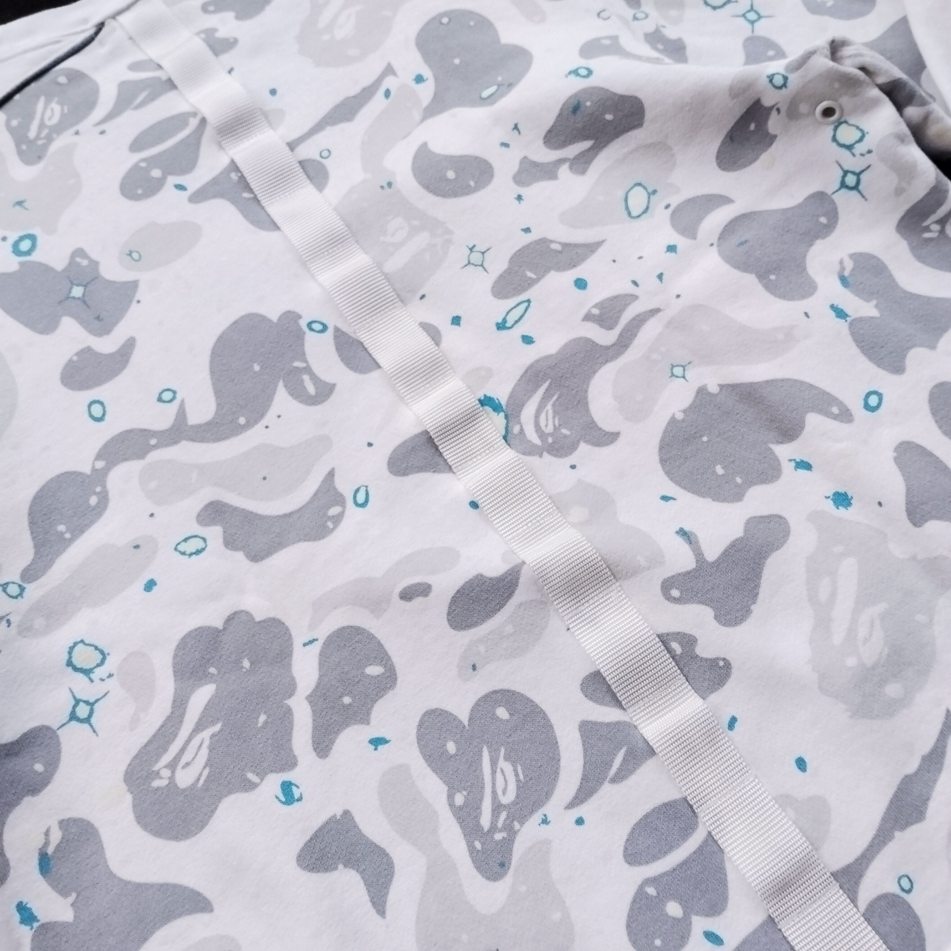 Bape Space Camo Wide Crewneck (2019) Size US S / EU 44-46 / 1 - 6 Thumbnail
