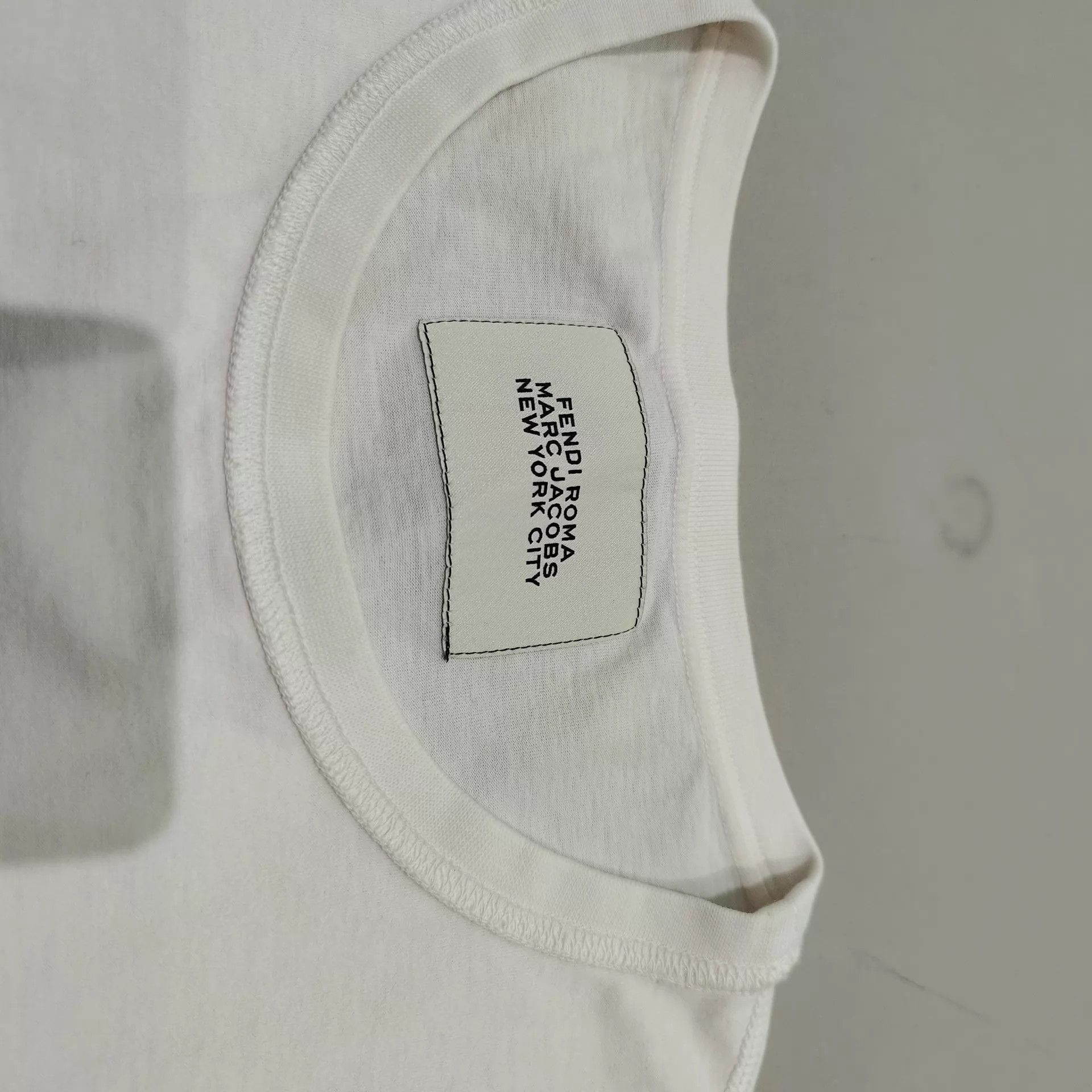 Fendi Fendi Women's 99 New Authentic Short Sleeve Tee Size M Size M / US 6-8 / IT 42-44 - 3 Thumbnail