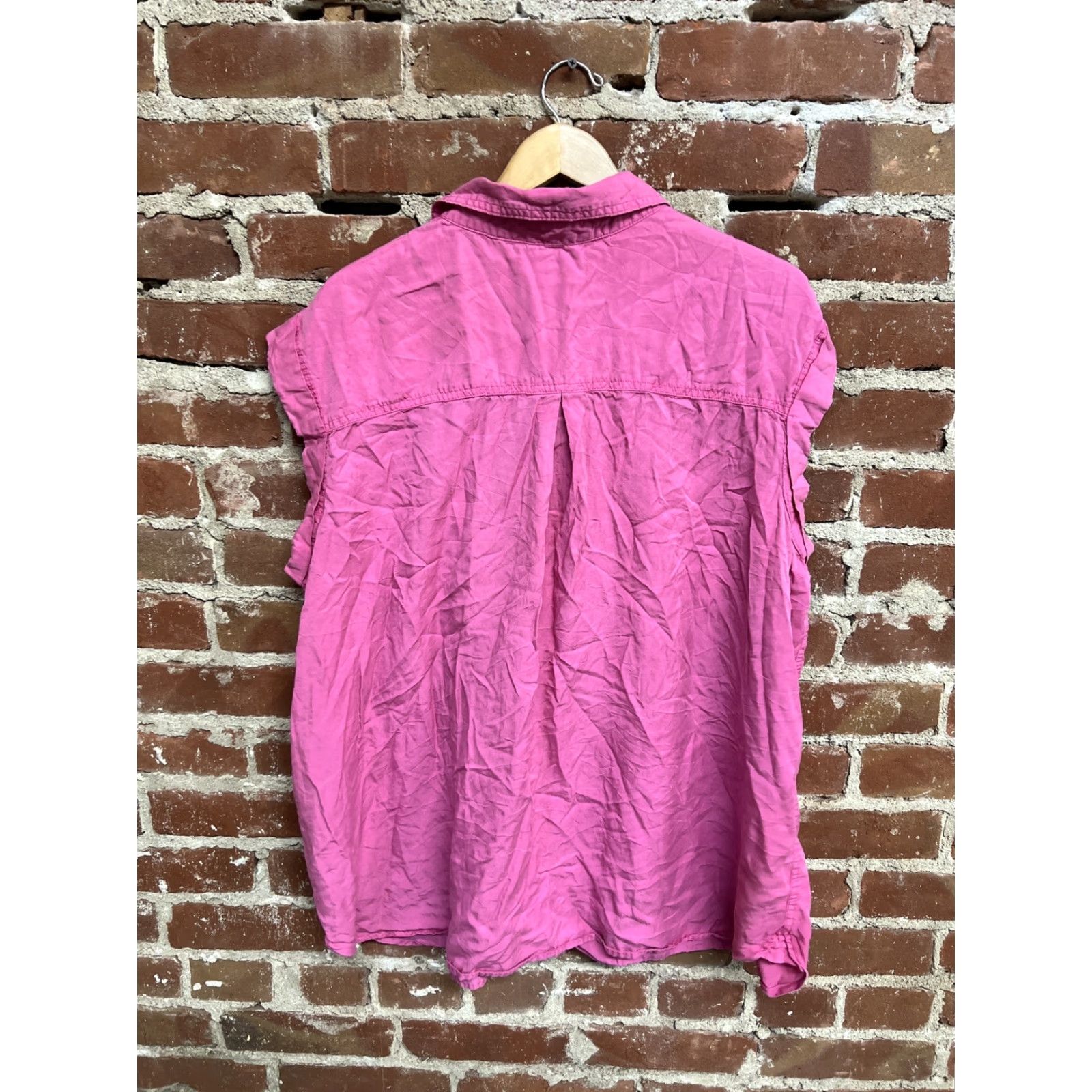 Calvin Klein Calvin Klein Womens Pink Sleeveless Button-Up Plus Size 2X Shirt Womens Pink Sleeveless Button-Up 2X Calvin Klein Size XXL / US 16-18 / IT 52-54 - 2 Thumbnail