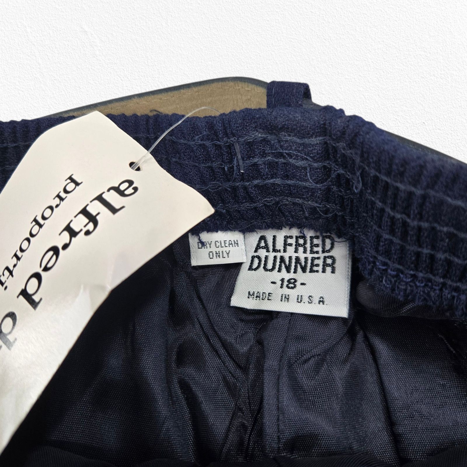 Vintage Vintage Navy Wool High Rise Belted Career Trousers Size 18 Size 40" / US 18 - 4 Thumbnail