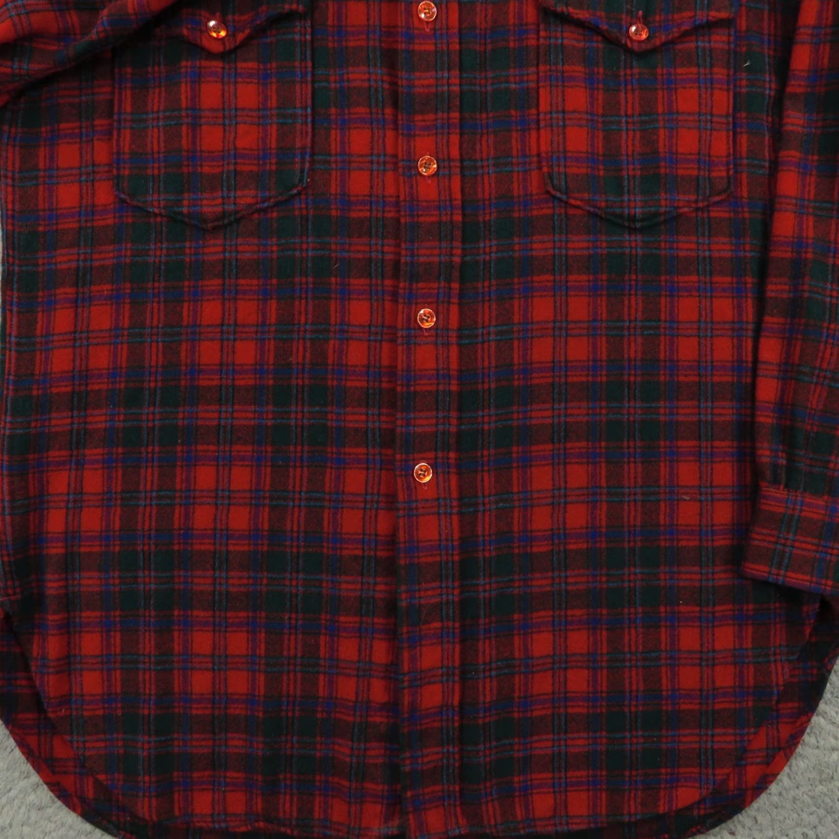 Pendleton VINTAGE Pendleton Shirt Men 16 (Large) Made in USA 80s Button Up Christmas Plaid Shirt Men L Red Wool Flannel Button-Up 80s Pendleton Mens Pants? Size US L / EU 52-54 / 3 - 3 Thumbnail
