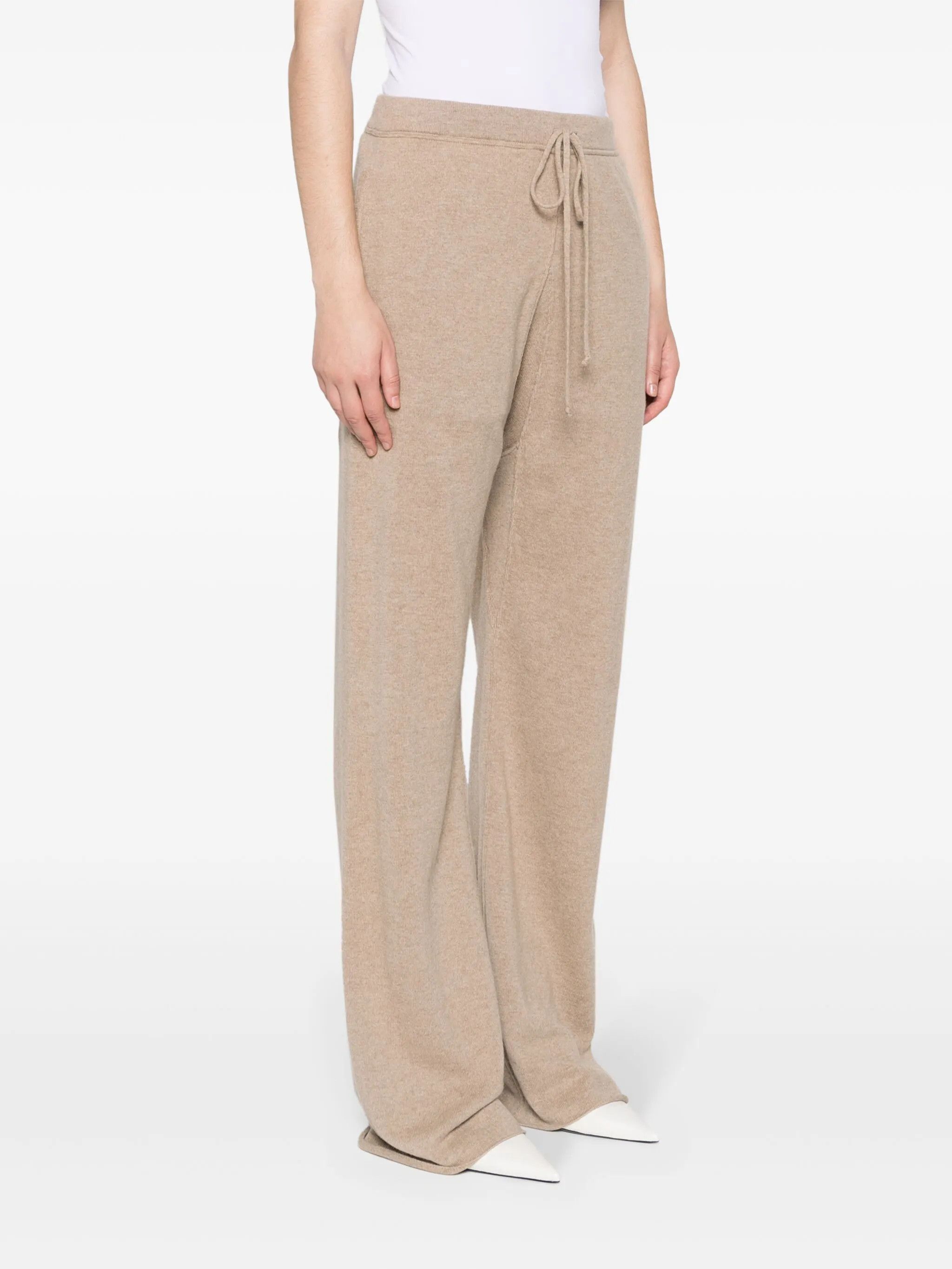 Maison Margiela o1y0625 Sweatpant in Sand Size 28" / US 6 / IT 42 - 2 Thumbnail