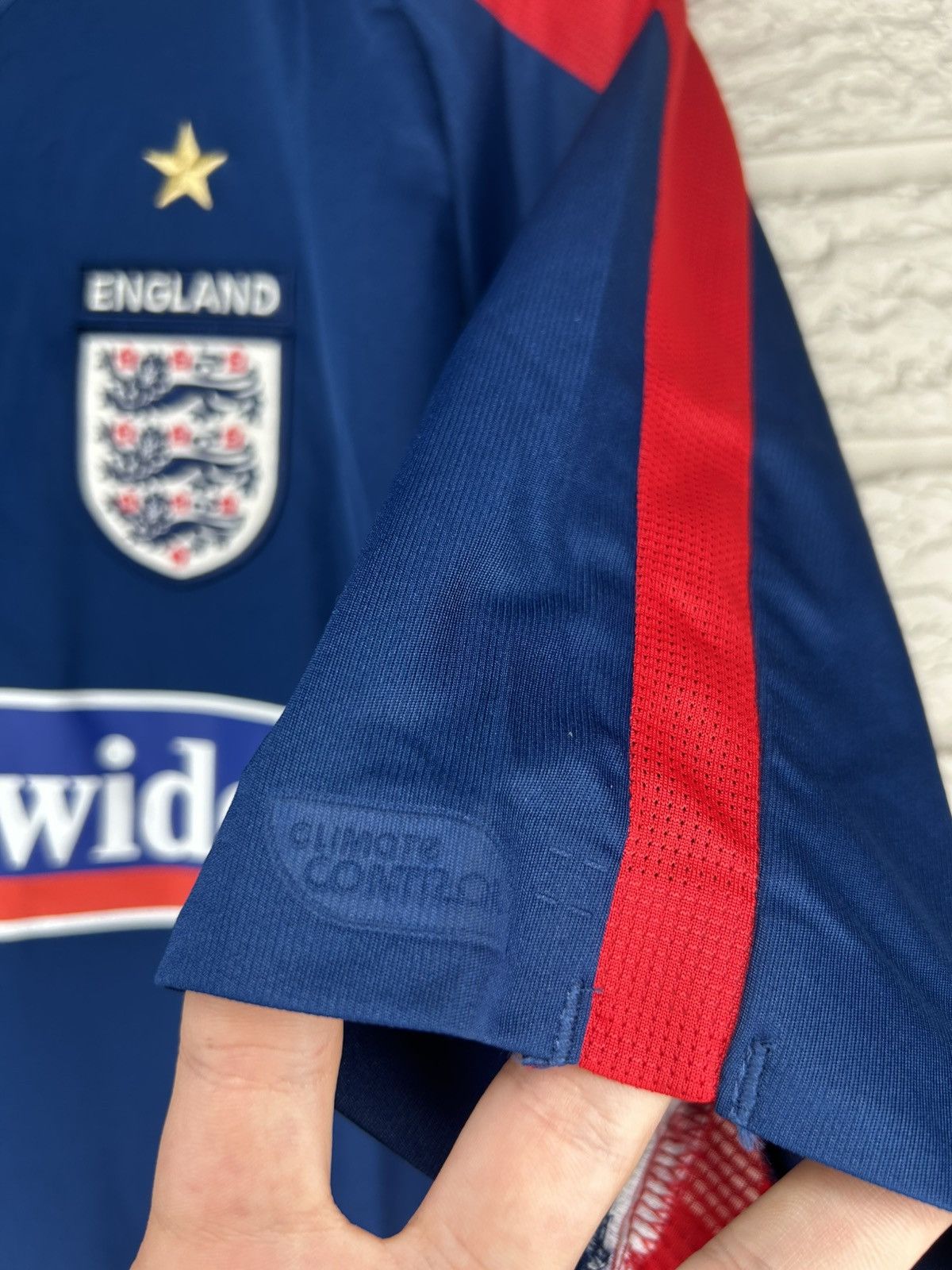 Umbro Vintage Umbro England 2005 Training Jersey Size US L / EU 52-54 / 3 - 4 Thumbnail