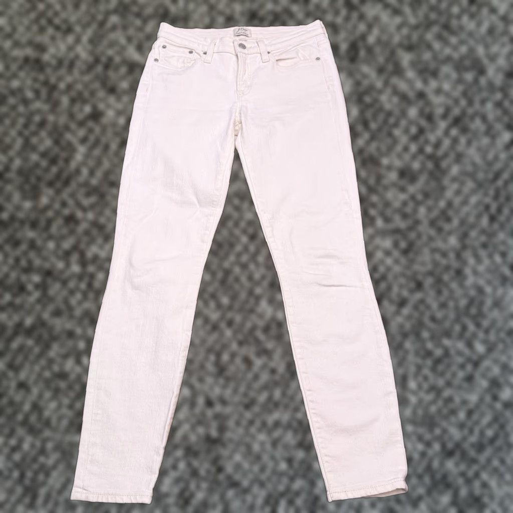 J.Crew J.CREW Toothpick Jeans Womens 26 Ivory Low Rise Stretch Denim Ankle 5-Pocket Modern Regular Size 26" / US 2 / IT 38 - 1 Thumbnail