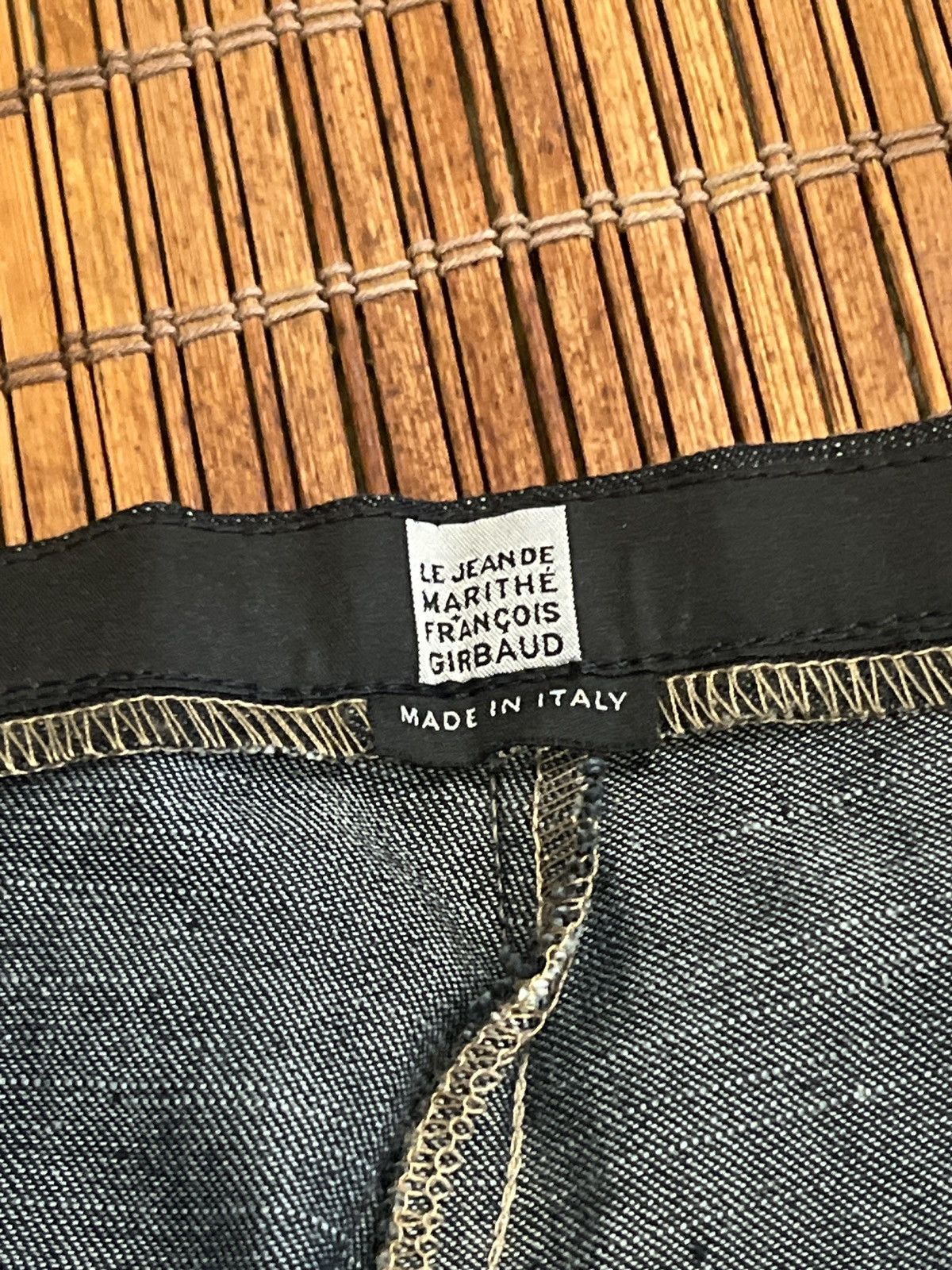 Marithe + Francois Girbaud Marithe & girbaud Dark blue wash straight leg denim jeans Size 29" - 9 Thumbnail