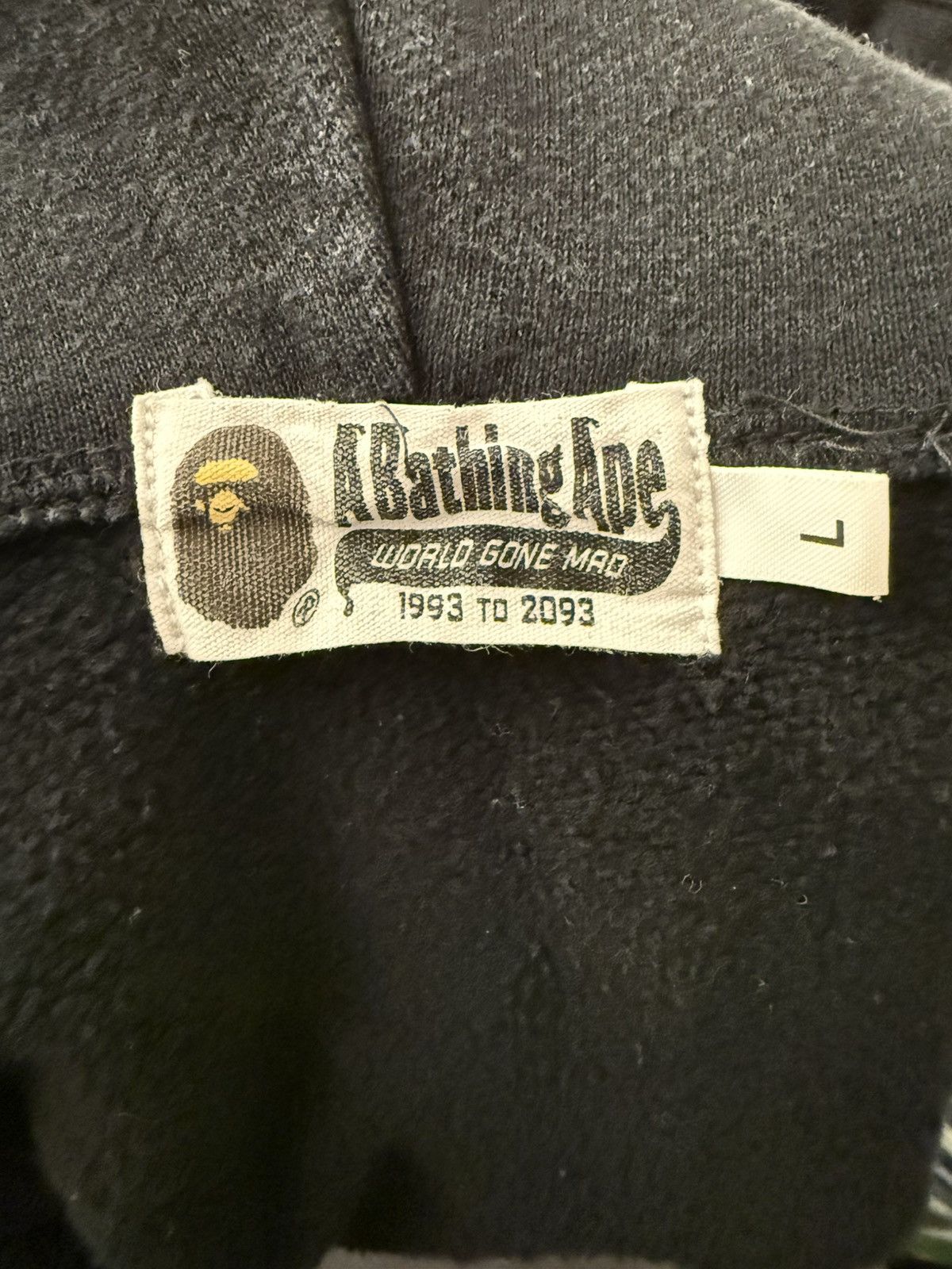 Bape 2021 BAPE shark zip up hoodie size L Size US L / EU 52-54 / 3 - 5 Thumbnail