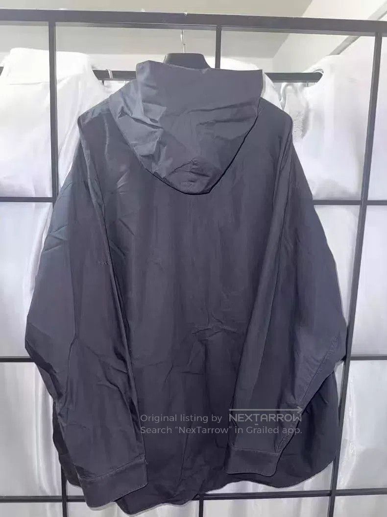 Balenciaga Balenciaga Dark Washed Blue and Black Arm Double Embroider Size US XS / EU 42 / 0 - 2 Thumbnail