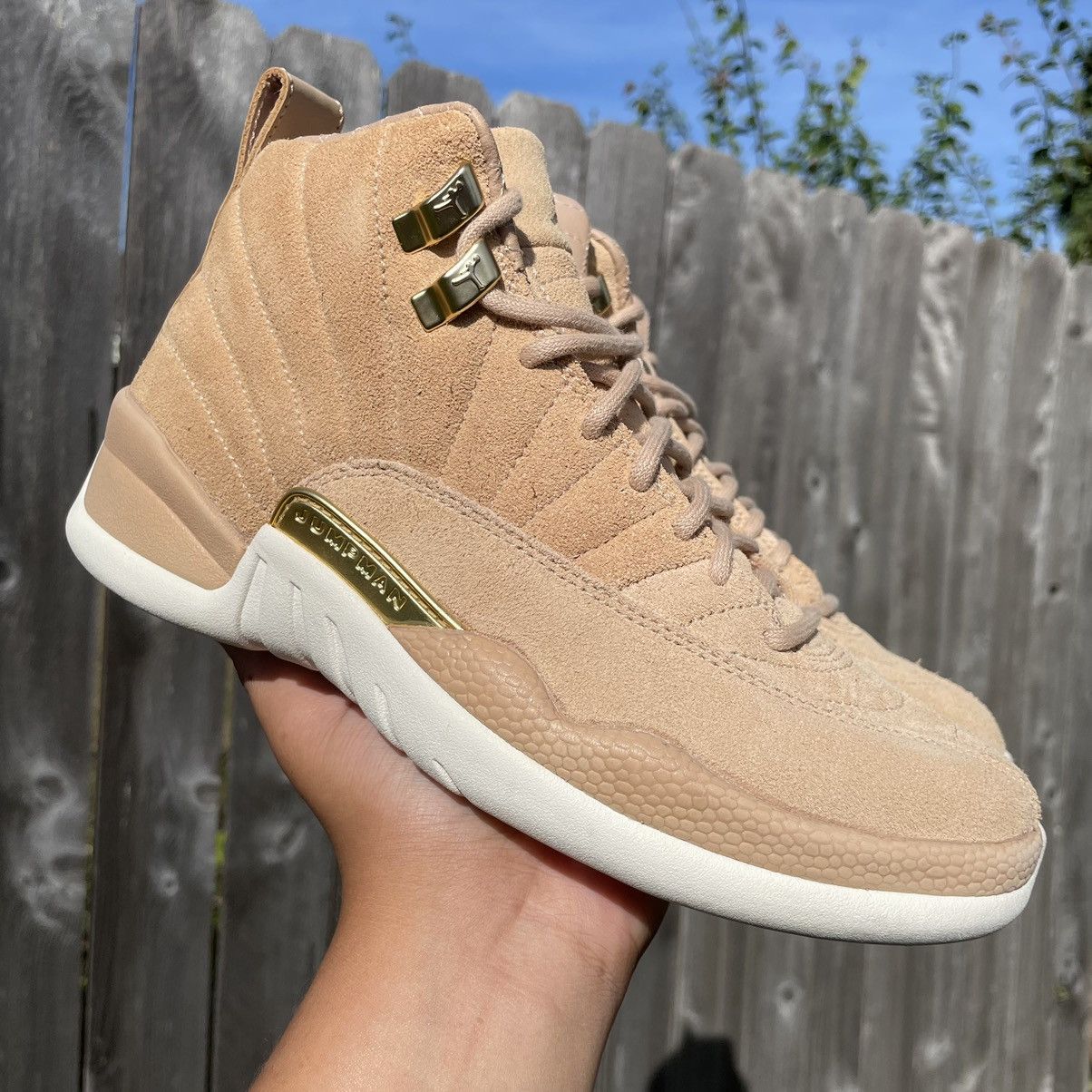 Jordan retro 12 vachetta tan best sale