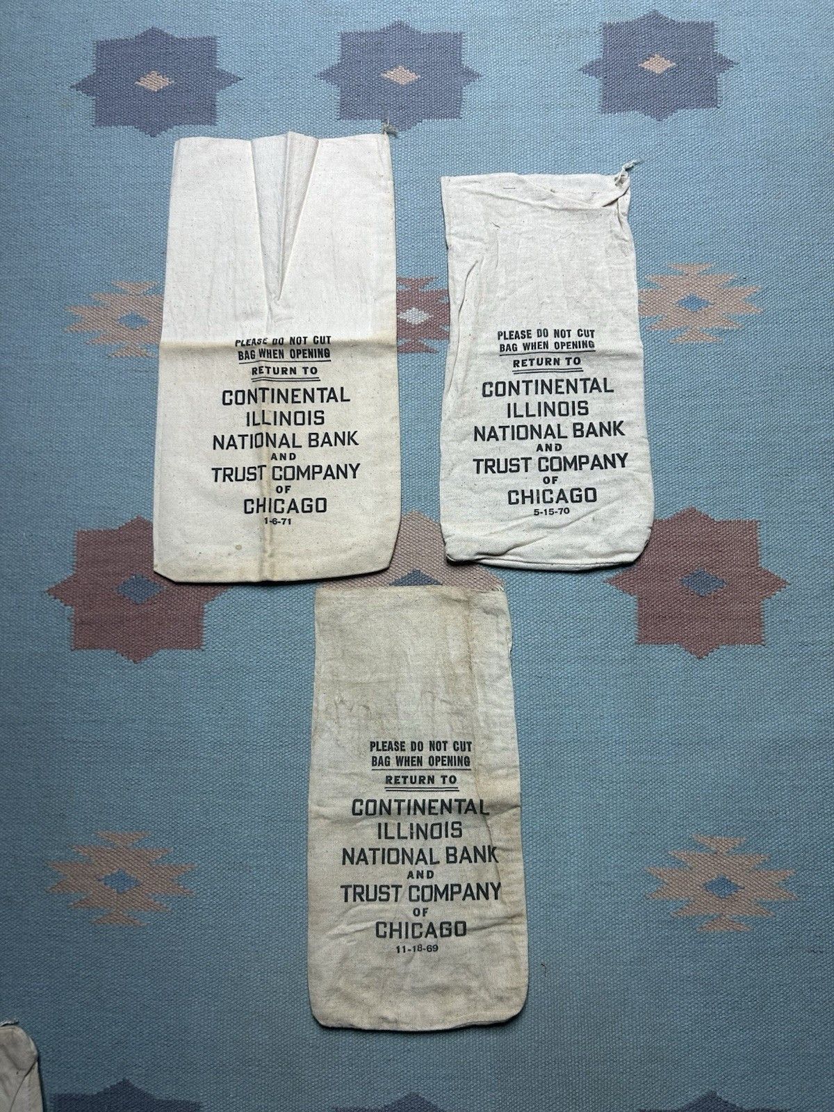 Vintage Lot of 3 Vtg canvas bank money bag Illinois bank of Chicago Size ONE SIZE - 1 Thumbnail